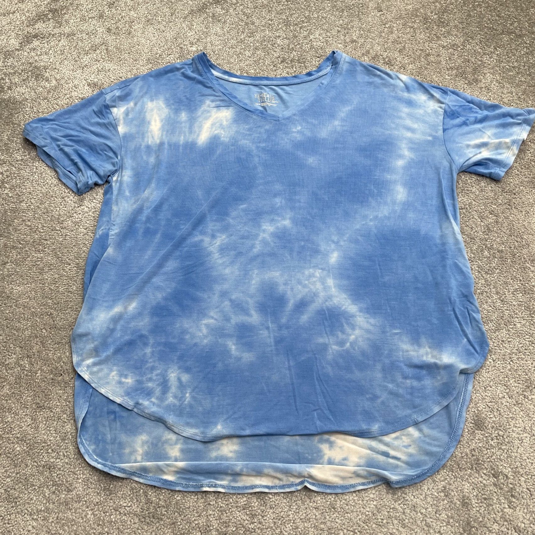 Vintage Time And Tru Tie-Dye T-Shirt Womens Large Blue V-Neck Short Sleeve Casual Tee Size L / US 10 / IT 46 - 2 Thumbnail
