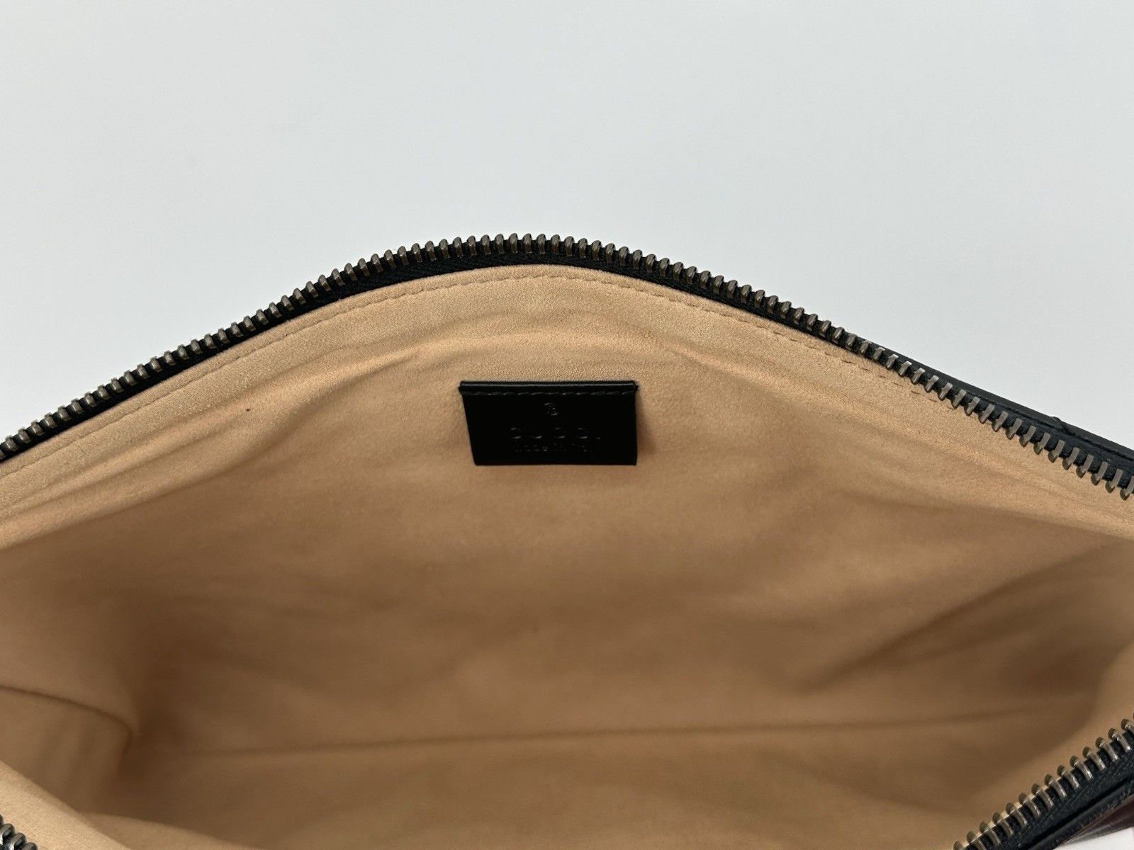 Gucci New Gucci Marmont Clutch Black Leather Size ONE SIZE - 8 Thumbnail