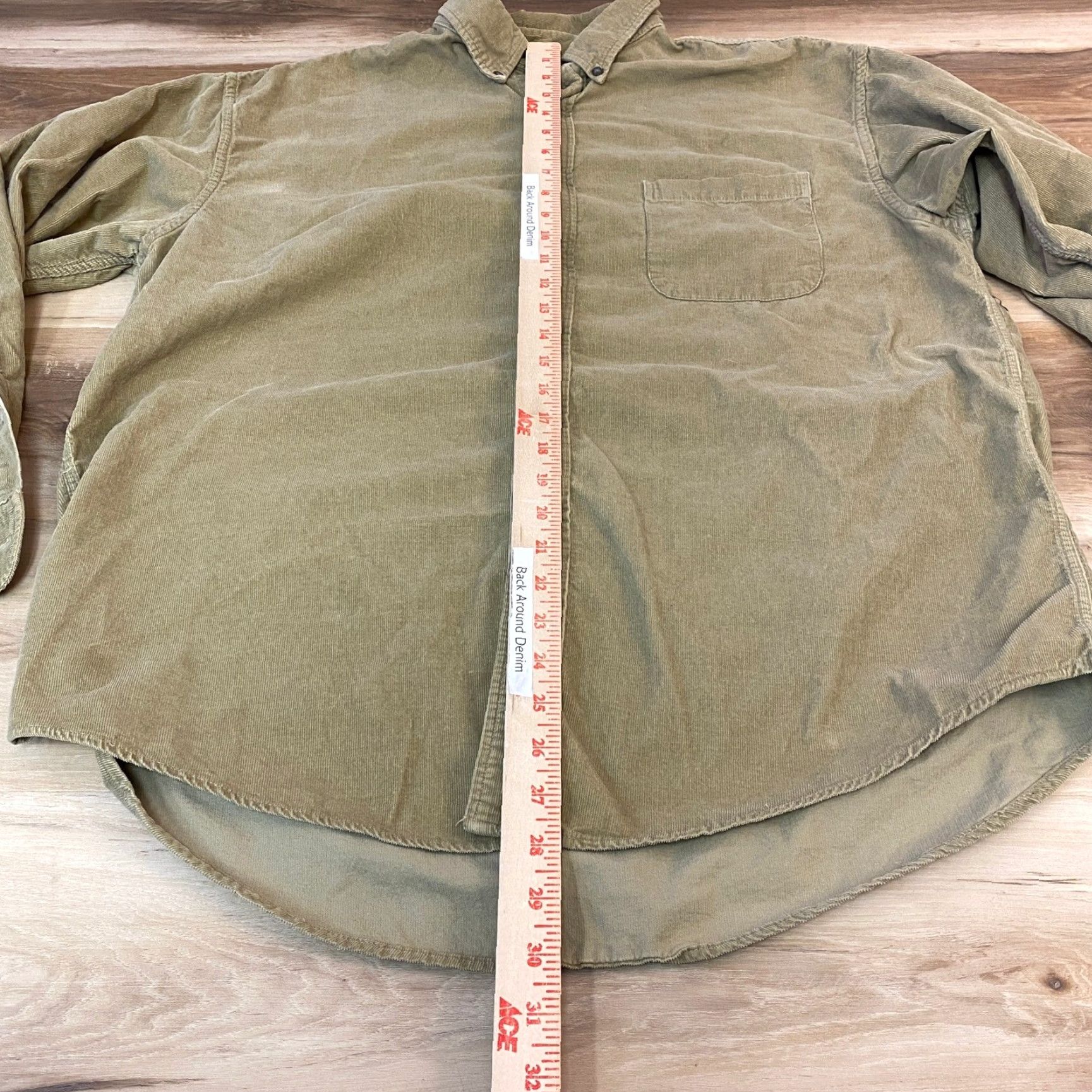 Vintage St. John's Bay Mens Corduroy Shirt Long Sleeve Button-Down Khaki Beige Casual Button-Up Size US L / EU 52-54 / 3 - 5 Thumbnail