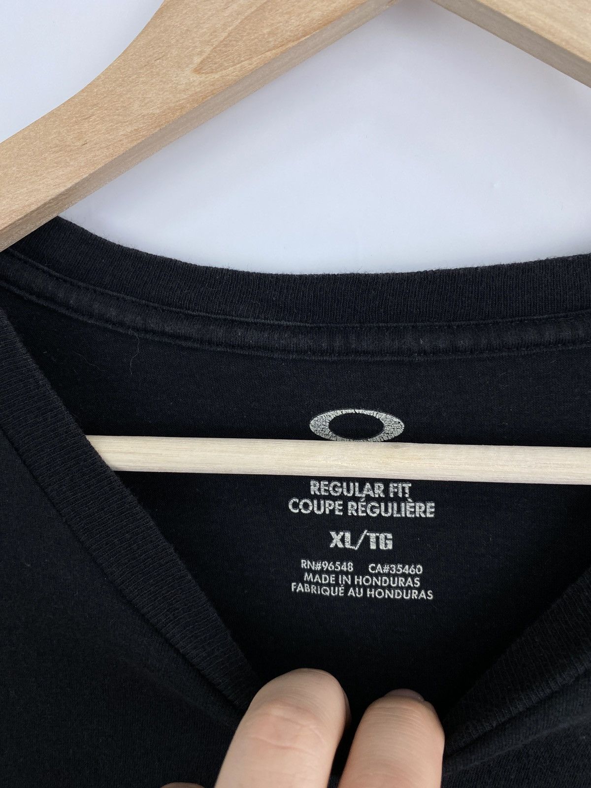Oakley × Vintage 🇺🇸 Vintage Y2K Oakley Big Logo T-Shirt Rare Retro Hype Size US XL / EU 56 / 4 - 5 Thumbnail