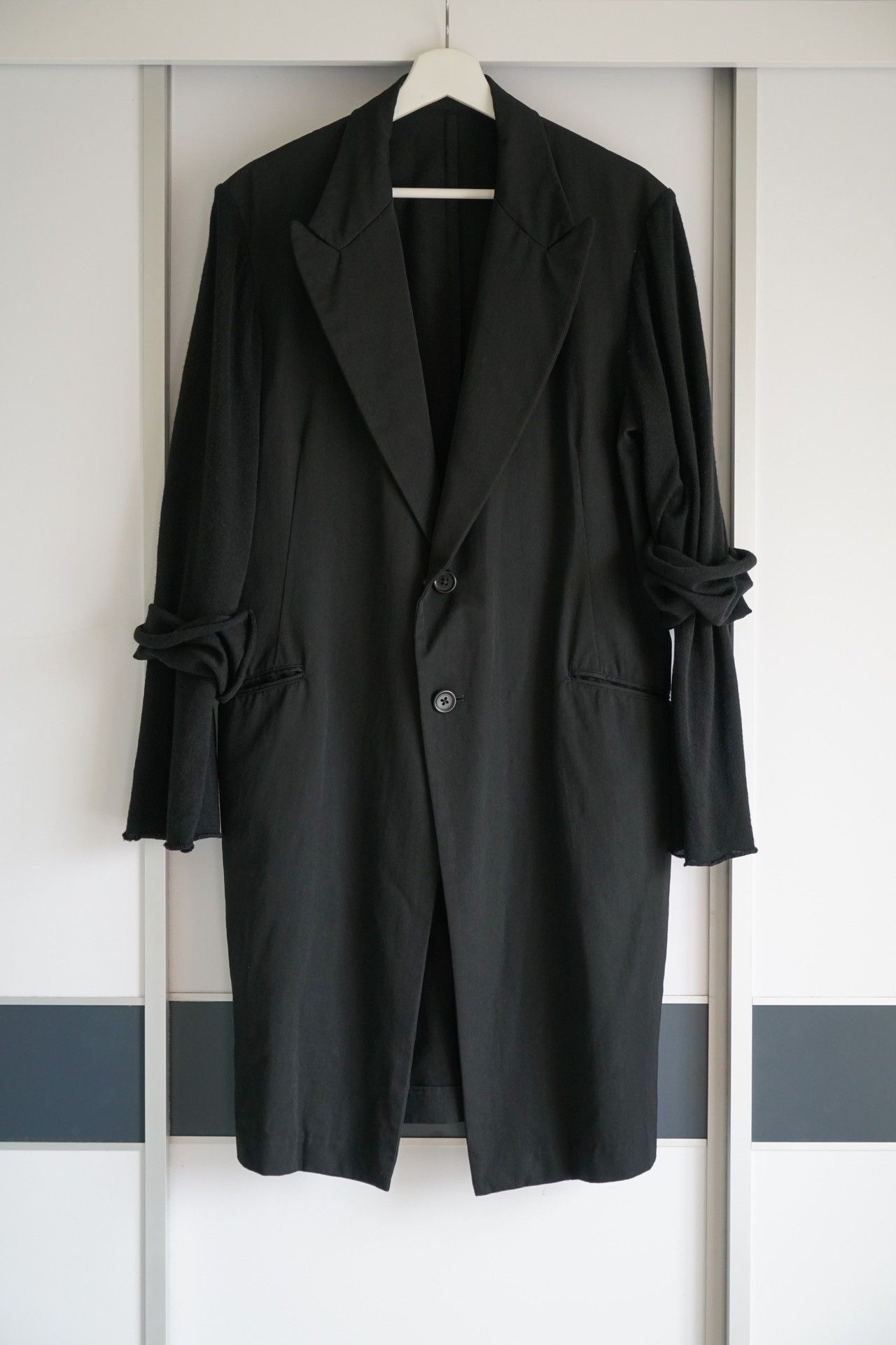 Yohji Yamamoto black wool oversized coat with unique sleeves Size S / US 4 / IT 40 - 1 Thumbnail