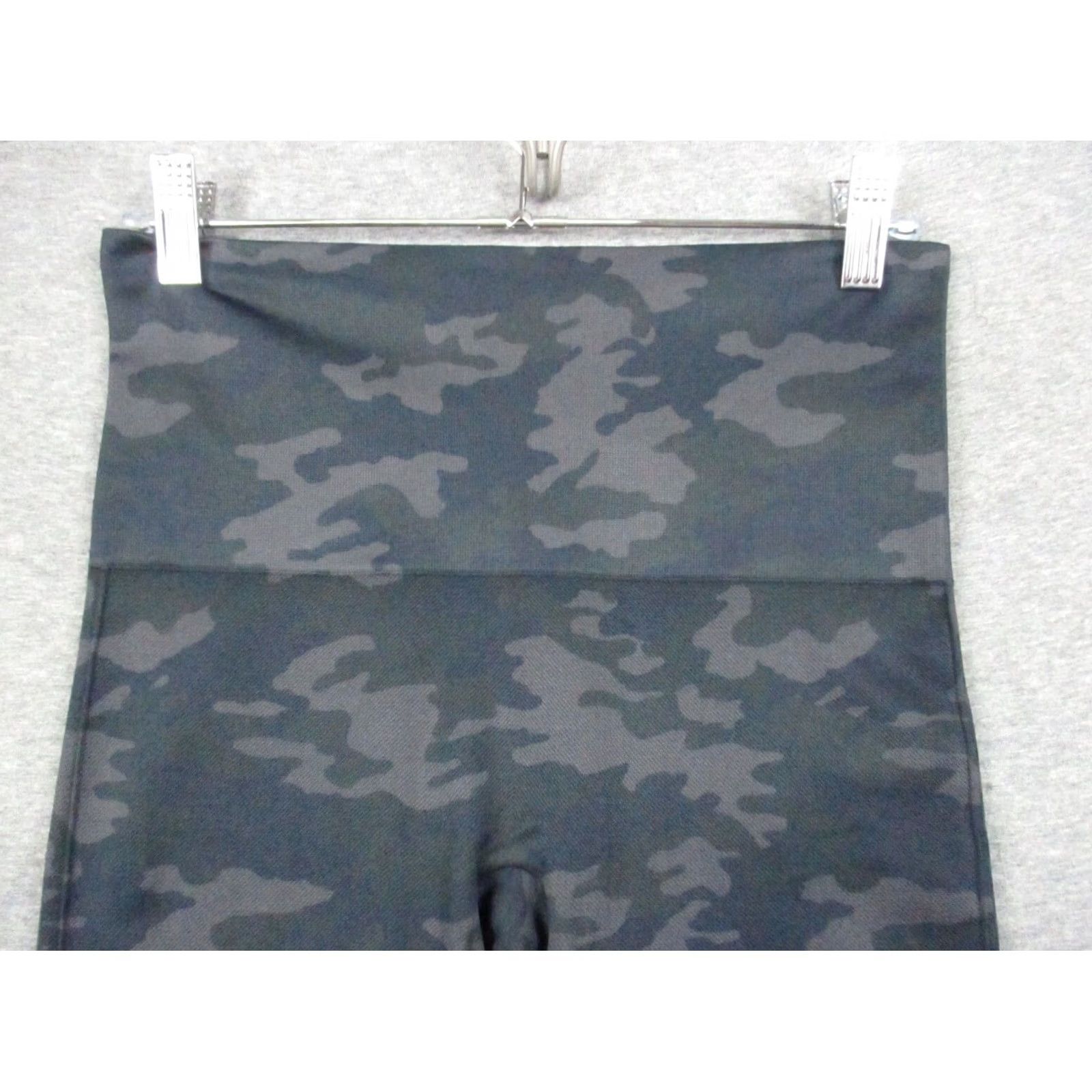 Spanx SPANX Assets Camo Leggings Women Large High Rise Shaping Multicolor Size 36" / US 14 / IT 50 - 2 Thumbnail