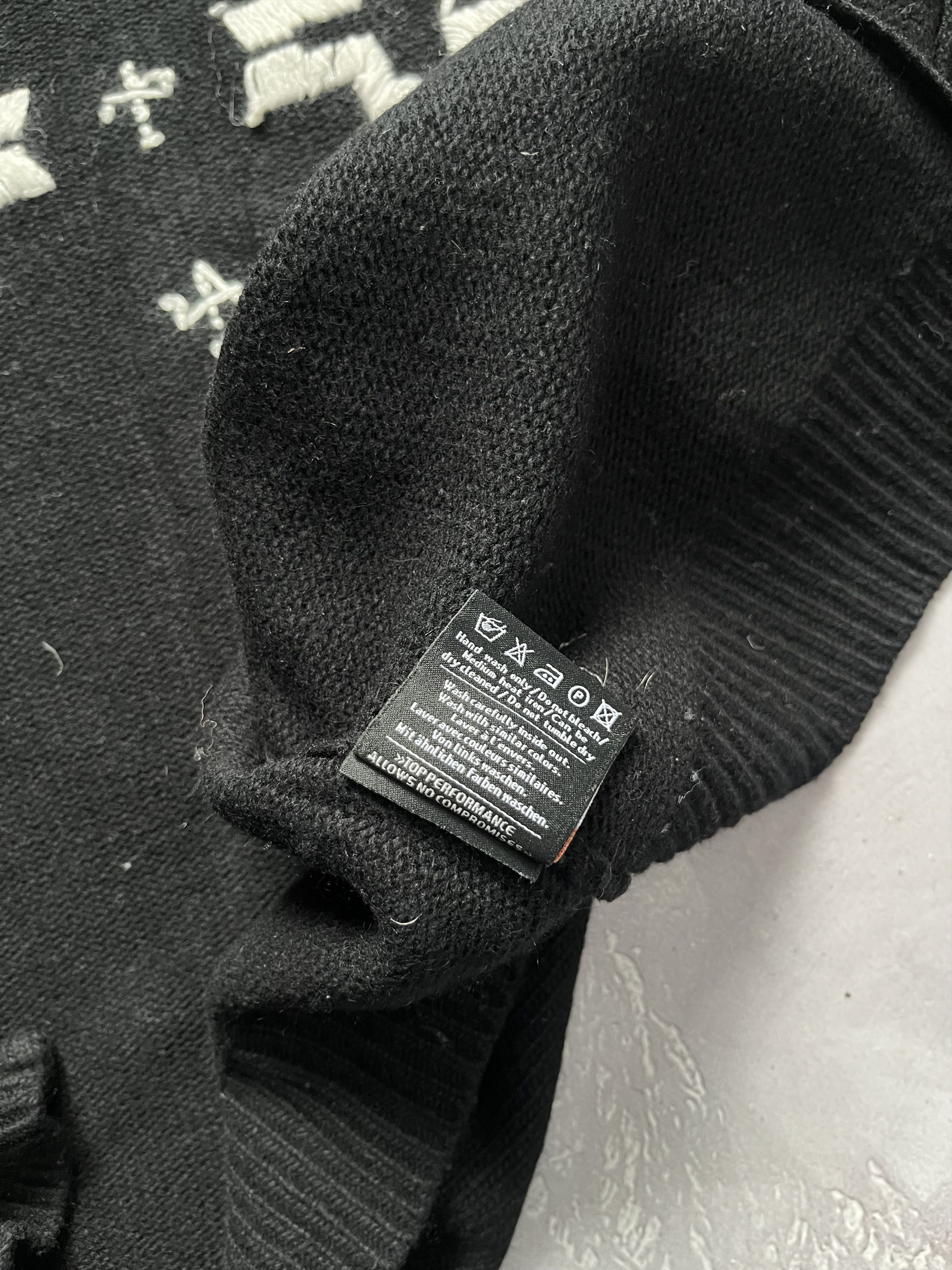 KJUS KJUS Sweater Medium Black Zip Hoodie Lambswool Cashmere Ski Size M / US 6-8 / IT 42-44 - 10 Thumbnail