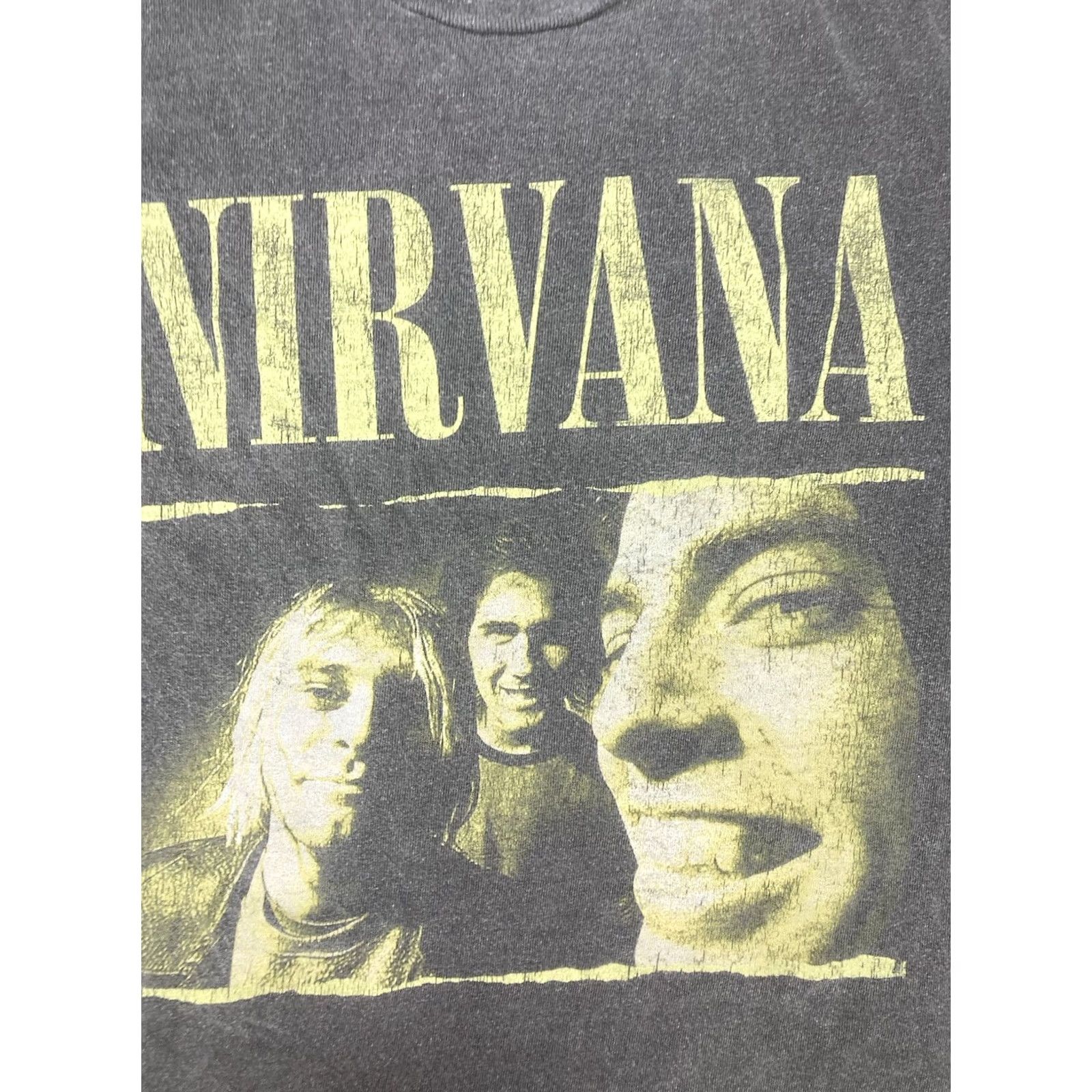 Etro Nirvana Graphic T-shirt Women Medium Gray Short Sleeve Music Merch Retro Size M / US 6-8 / IT 42-44 - 2 Thumbnail