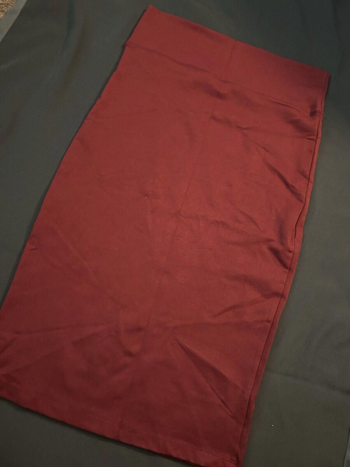 Designer Soho Lady Maroon Skirt Size Small Size 28" / US 6 / IT 42 - 1 Thumbnail