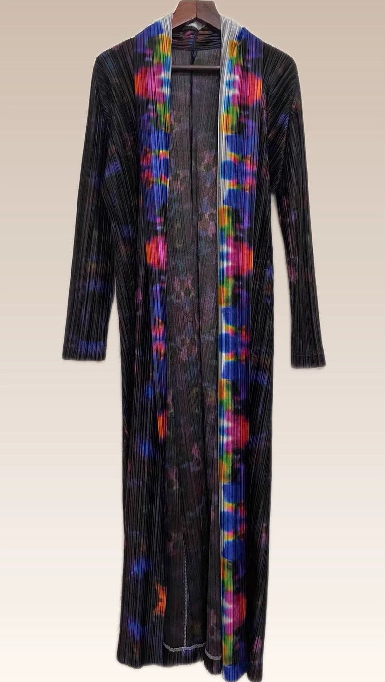 Issey Miyake Issey Miyake size:5 Black base rainbow gradient pleated co Size XS / US 0-2 / IT 36-38 - 4 Thumbnail