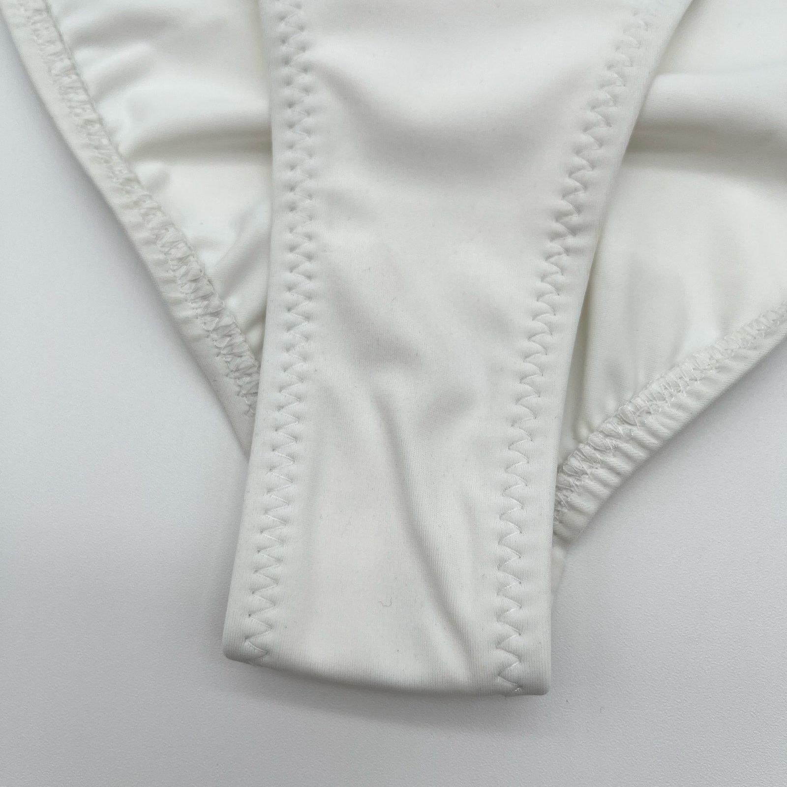Norma Kamali Norma Kamali | NWT Snake Mesh Bottom Swimsuit in White XS Size XS / US 0-2 / IT 36-38 - 6 Thumbnail