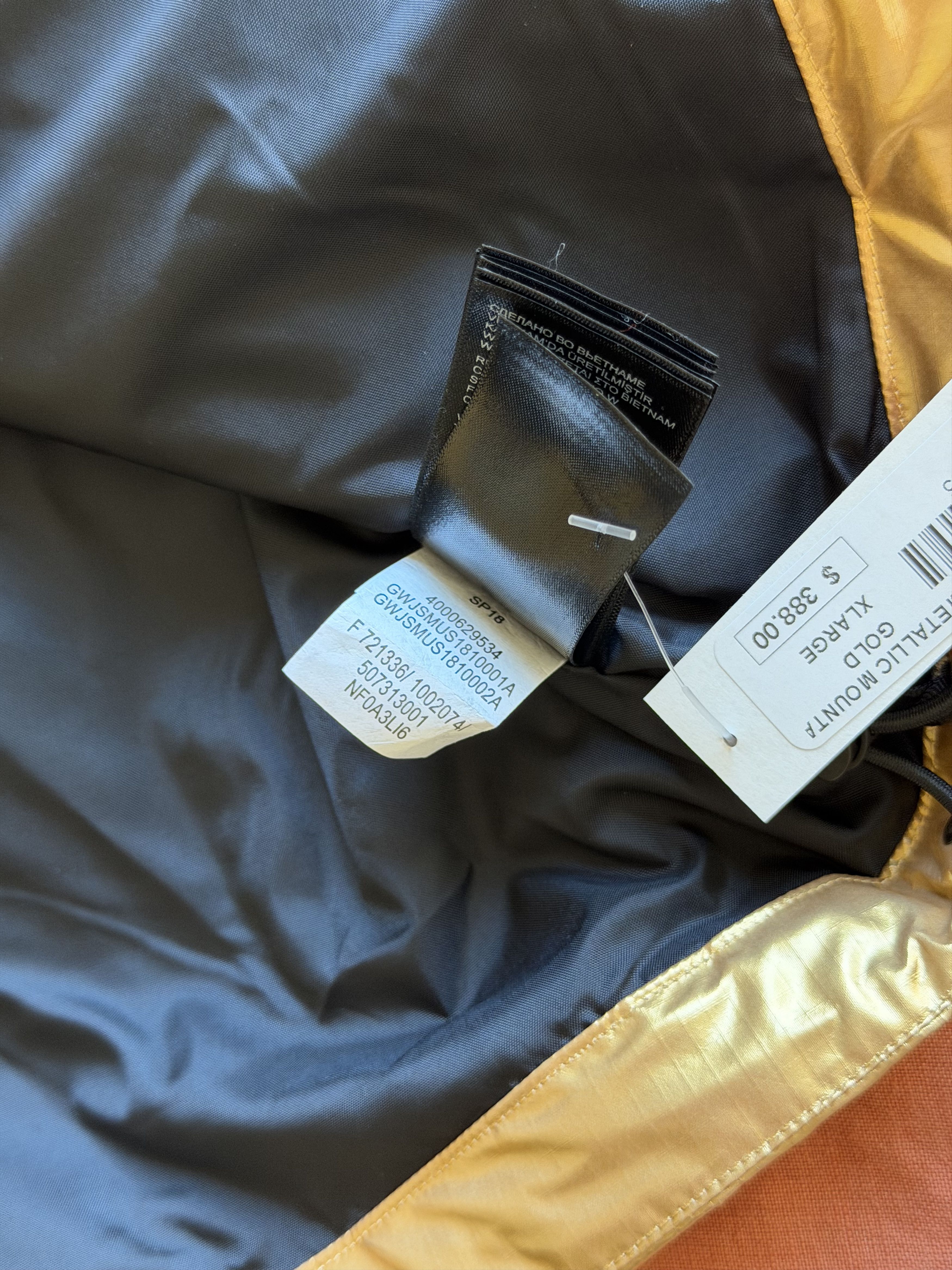 Supreme × The North Face Supreme The North Face Mountain Parka in Metallic Gold Size US XL / EU 56 / 4 - 12 Thumbnail
