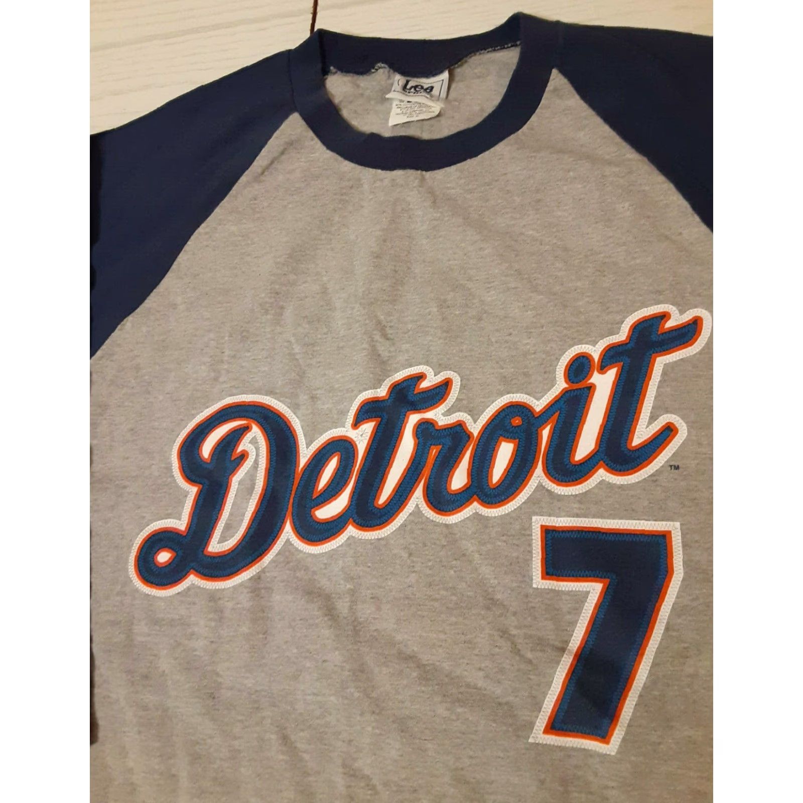 Vintage VINTAGE Ivan Rodriguez Detroit Tigers T-Shirt Lee sport XL blue&grey 2005 男? Size US XL / EU 56 / 4 - 3 Thumbnail
