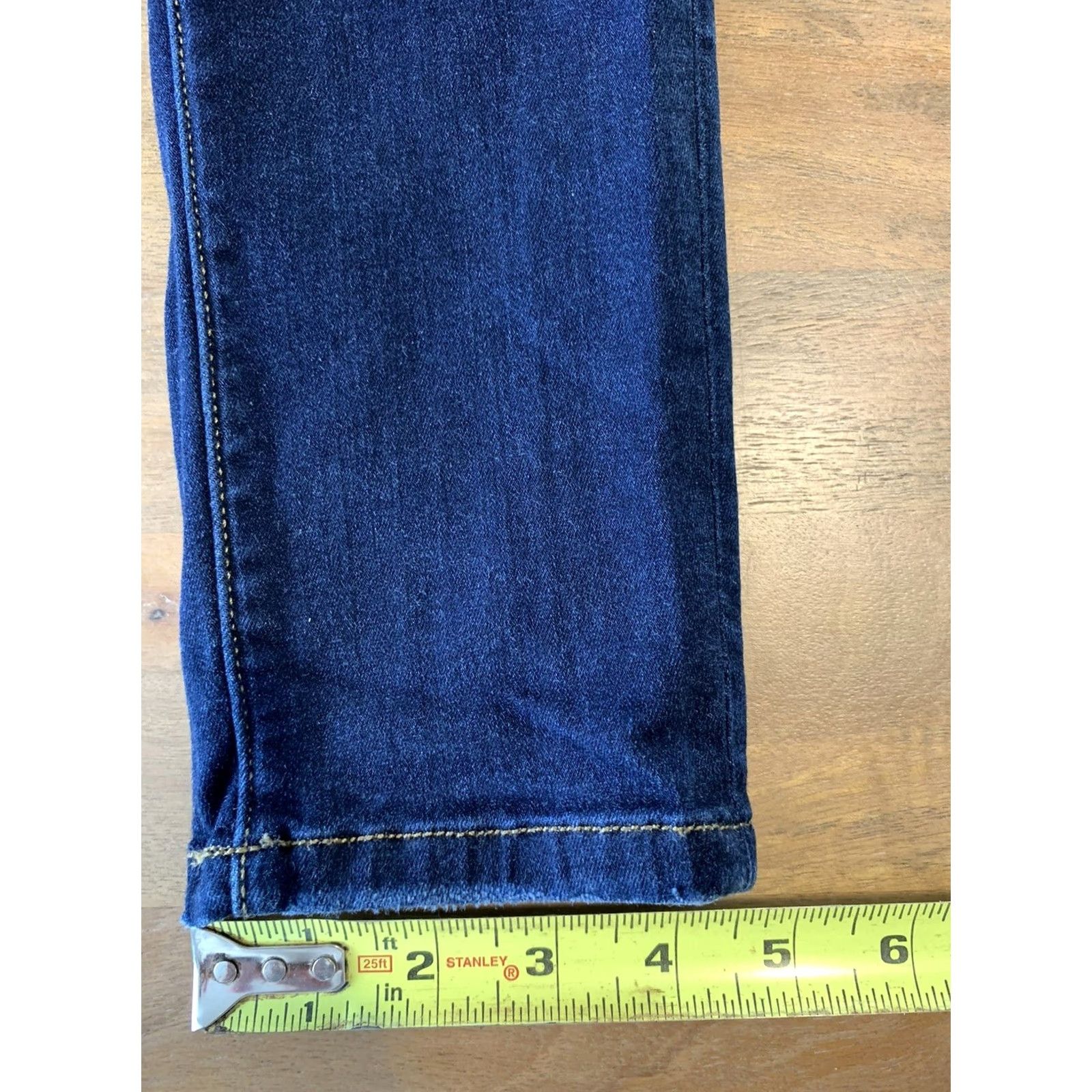 Vintage Flying Monkey Jeans Womens 28 Blue Skinny Cotton Stretch Pockets Dark Wash Women Denim Jeans Swing USA Logo Size 28" / US 6 / IT 42 - 8 Thumbnail