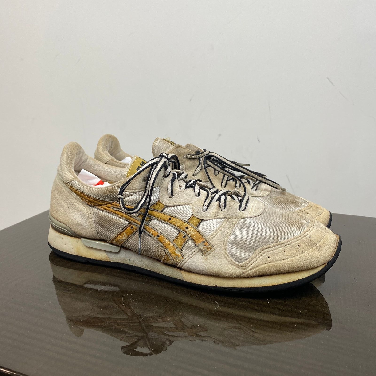 VTG 80s Asics Gel GN62 Running Sneakers 9.5 Made in Korea