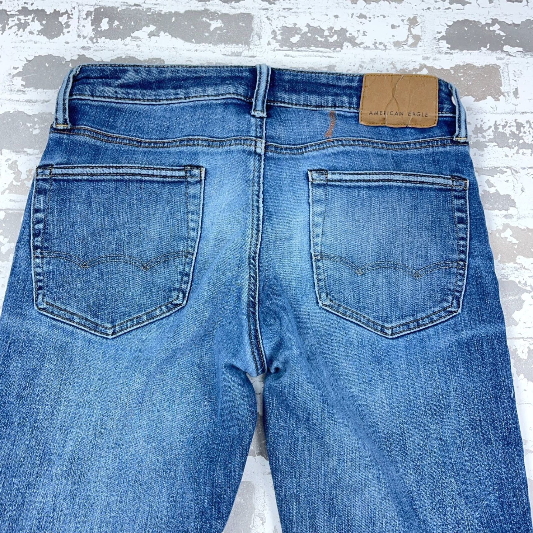 American Eagle Outfitters American Eagle Outfitters Jeans Men 31x34 Athletic Skinny Fit Blue 5-Pocket Distressed Ripped Size US 31 - 4 Thumbnail