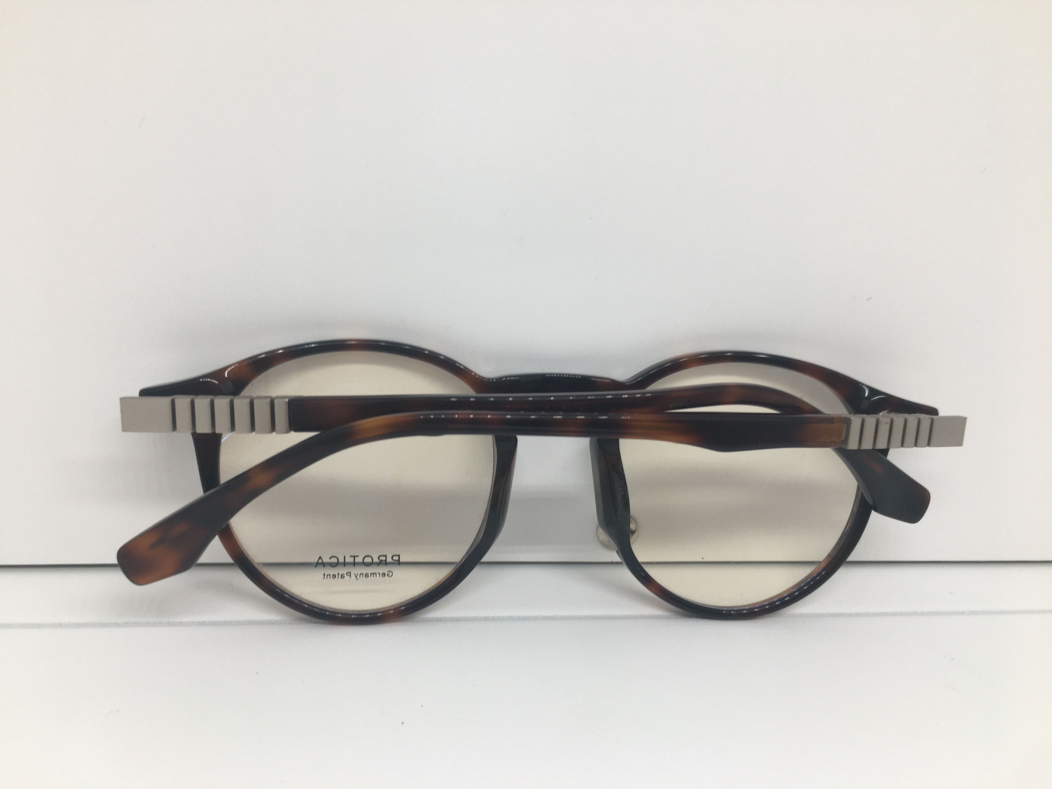 Other Protica Tortoise Keyhole Bridge Eyeglasses Frame Size ONE SIZE - 8 Thumbnail