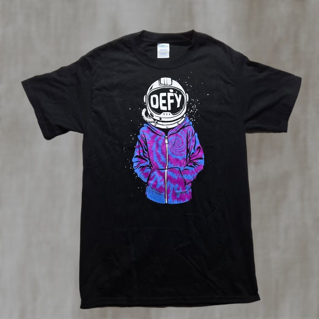 Vintage District Spaceman Graphic Print T-Shirt Short Sleeve Adult Size S Black Fight Resist Unisex Size US S / EU 44-46 / 1 - 1 Thumbnail