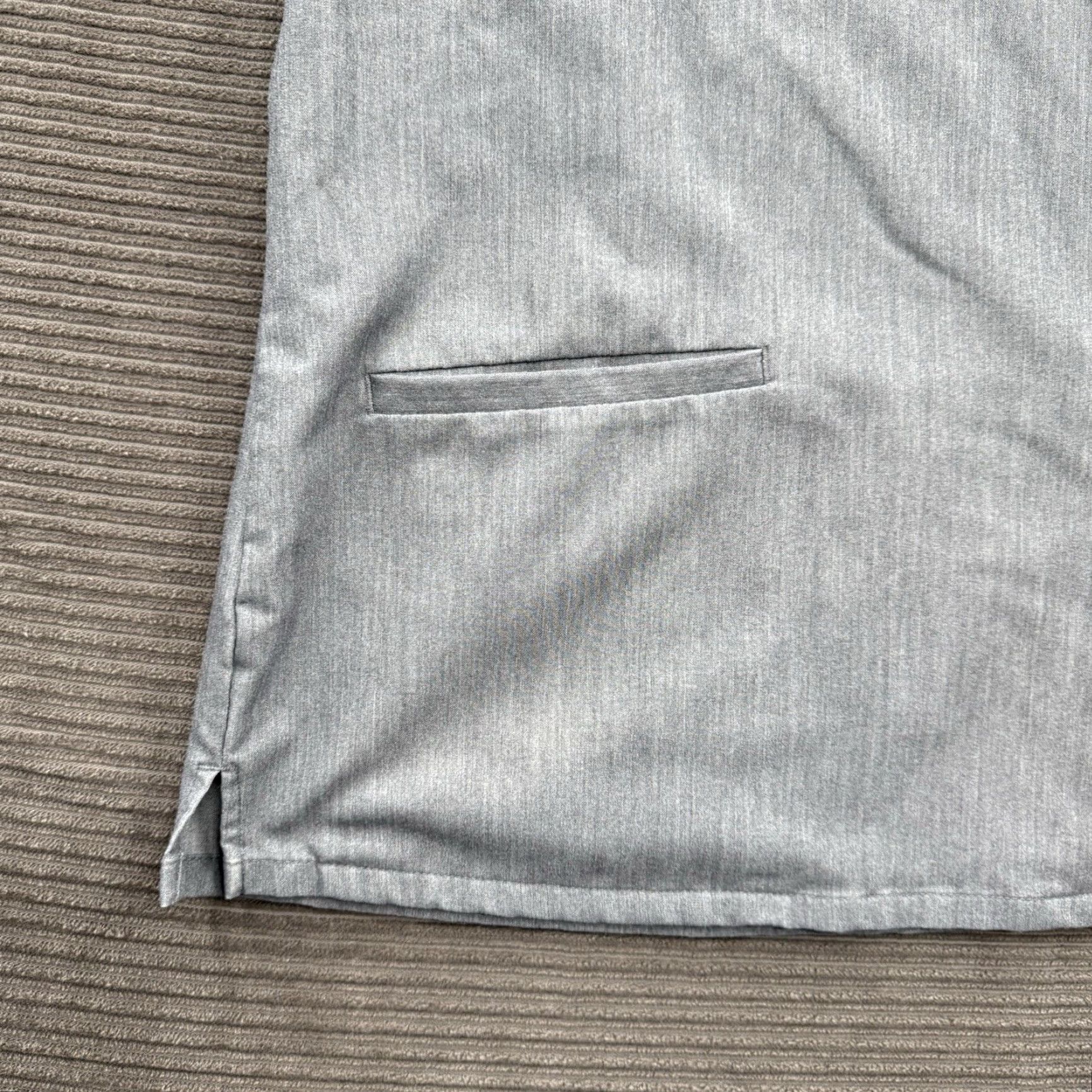 Vintage FIGS Scrub Top Small Gray Polyester Nursing Medical Technical Collection Unisex S Size US S / EU 44-46 / 1 - 7 Thumbnail