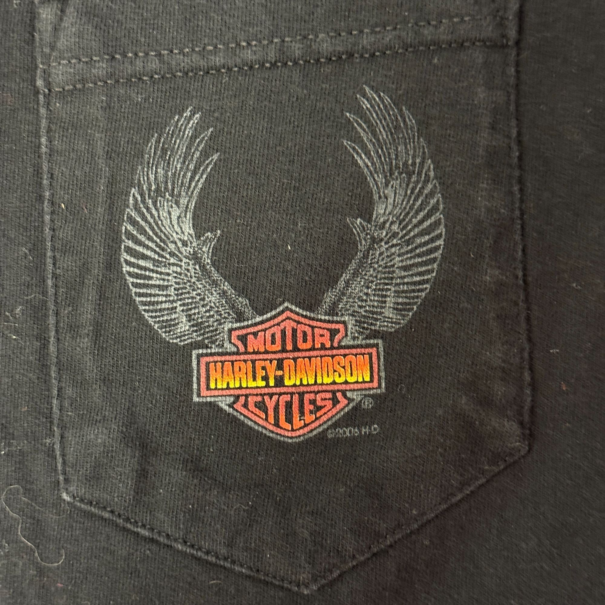 Harley Davidson Harley Davidson Juneau Ave Milwaukee WI Motorcycle T Shirt L Size US L / EU 52-54 / 3 - 5 Thumbnail