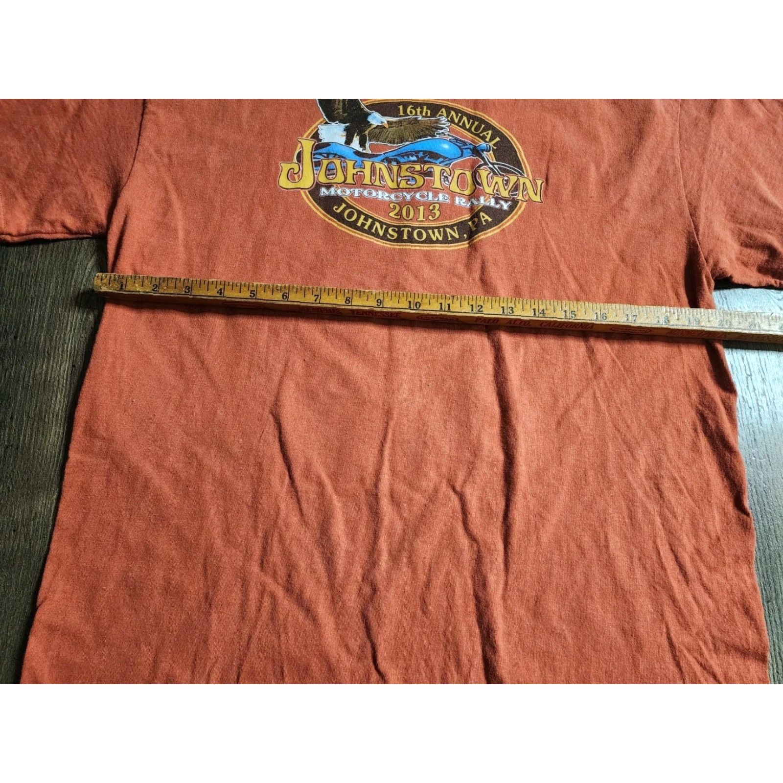 Gildan Mens T-Shirt L Gildan Orange Motorcycle Double-Sided 2013 Johnstown Bike Week Crew Neck Short Sleeve Vintage? No Size US L / EU 52-54 / 3 - 3 Thumbnail