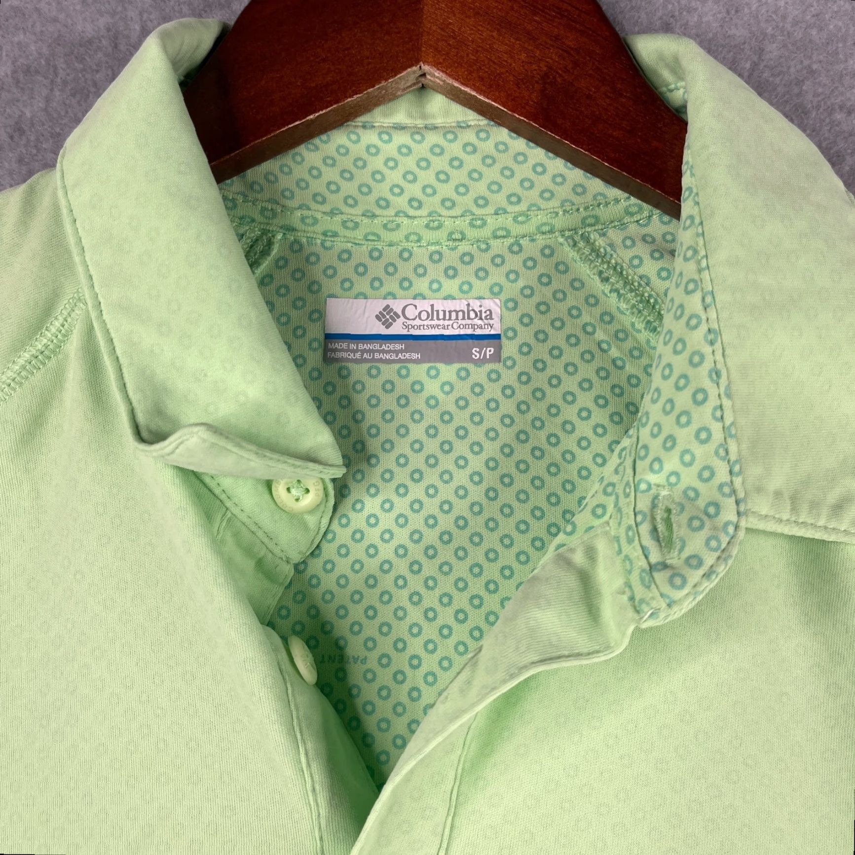 Vintage Columbia PFG Polo Shirt Mens Small Lime Green Gray Performance Stretch Casual Shirt Size US S / EU 44-46 / 1 - 3 Thumbnail