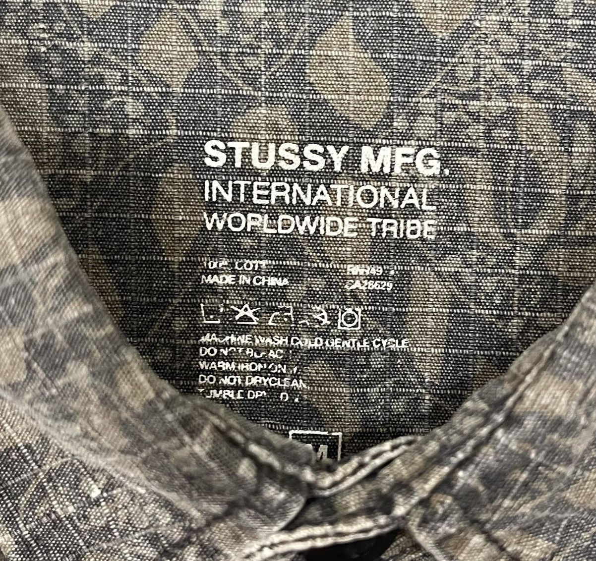 Stussy STUSSY BUTTON UP DENIM LIGHT JACKET SIZE MEDIUM GREY Size US M / EU 48-50 / 2 - 3 Thumbnail