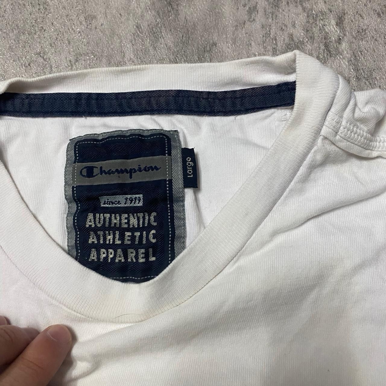 Other White Champion cotton t-shirt Size US L / EU 52-54 / 3 - 5 Thumbnail