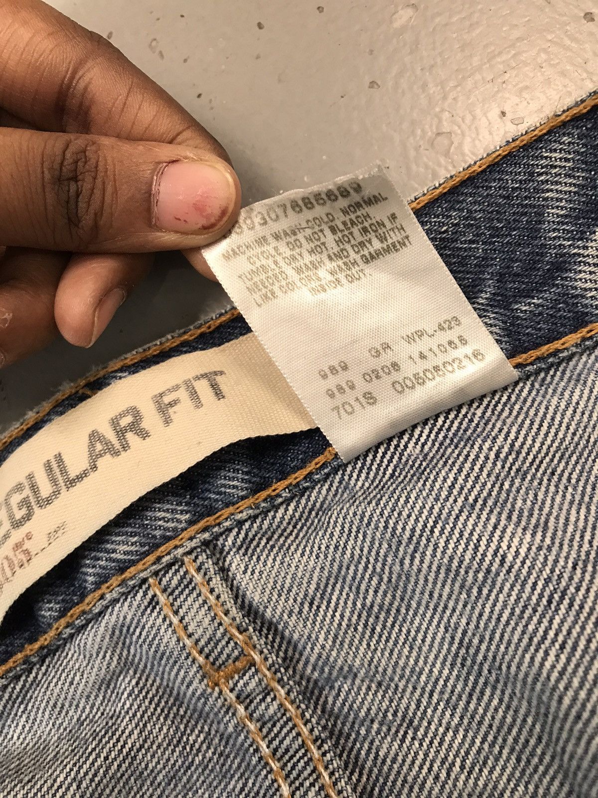 Levi's Vintage Levi’s Strauss & co 505 straight denim Size US 40 / EU 56 - 14 Thumbnail