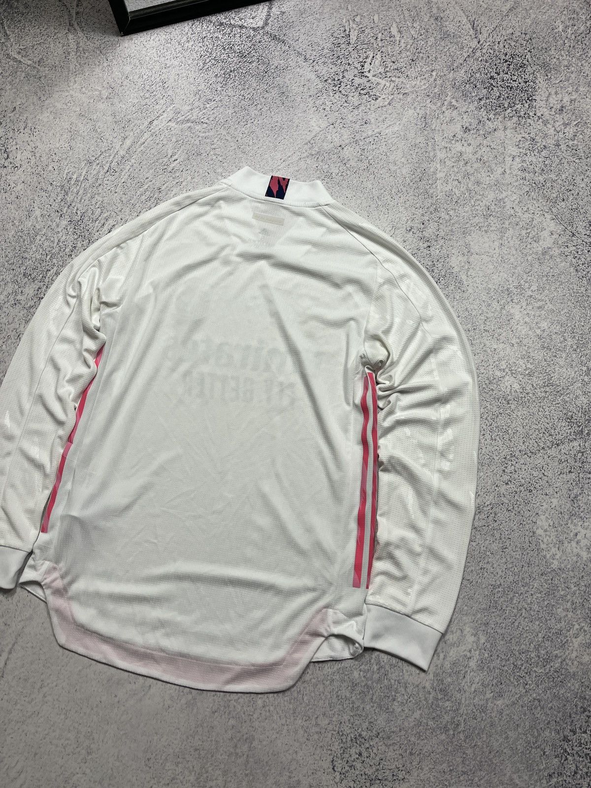 Adidas Real Madrid 2020/2021 Home Soccer Jersey Longsleeve Shirt Size US S / EU 44-46 / 1 - 10 Thumbnail
