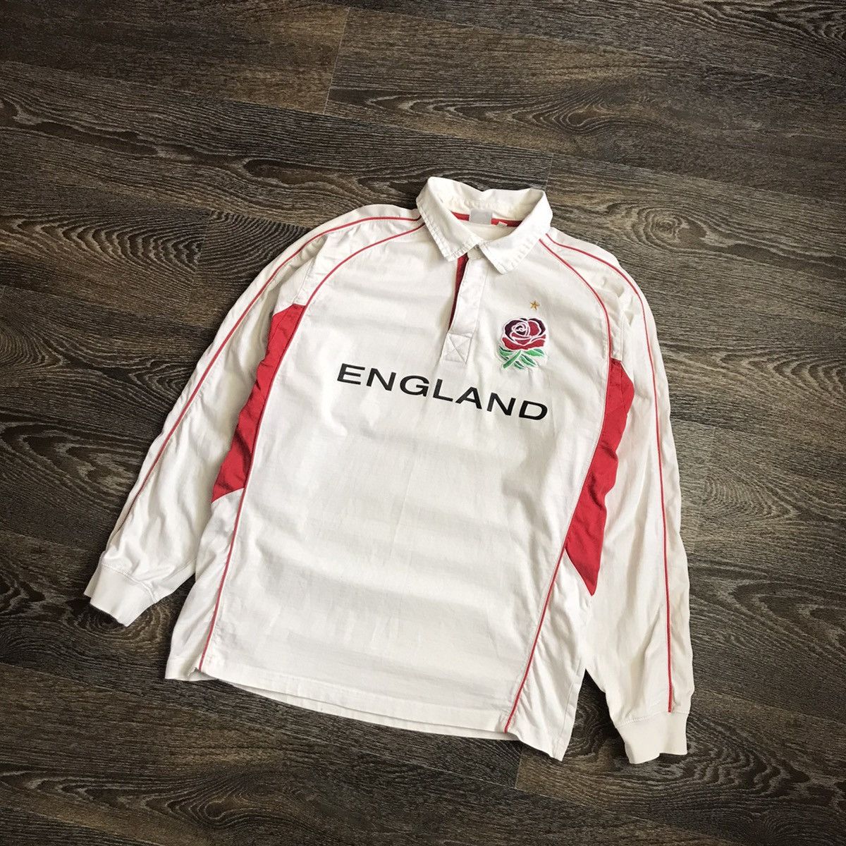 Vintage Vintage England Long Sleeve Rugby Jersey Shirt Size M Size US M / EU 48-50 / 2 - 1 Thumbnail