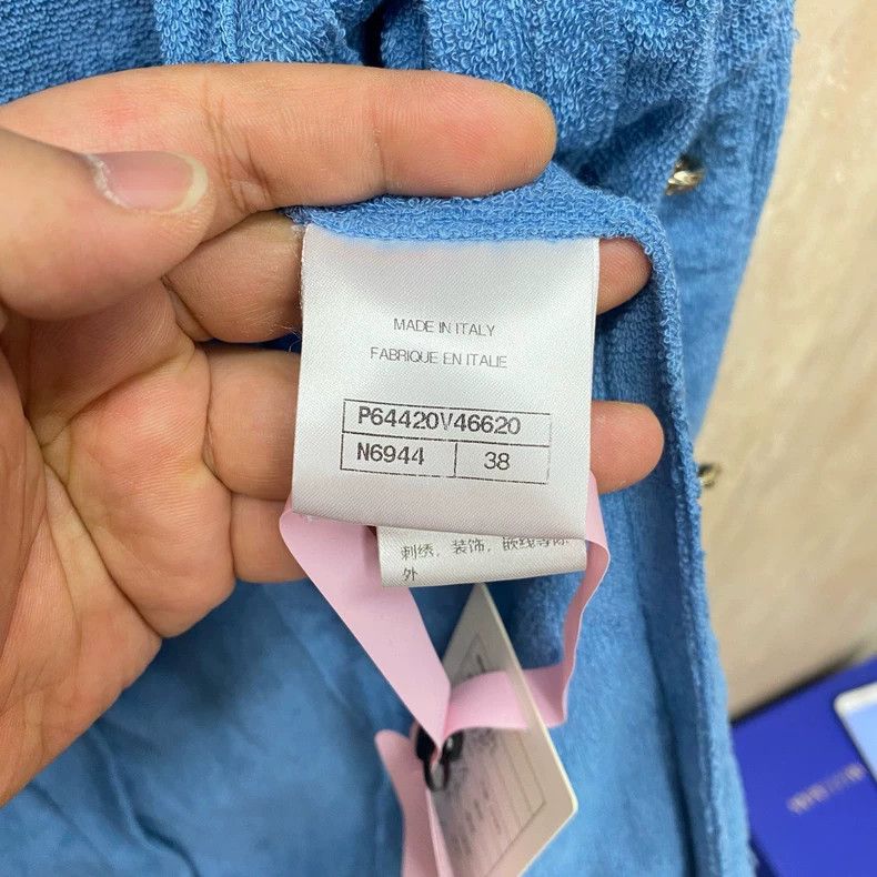 Chanel Chanel Blue double C-button towel jacket 2505-Nextarrow Size XS / US 0-2 / IT 36-38 - 4 Thumbnail