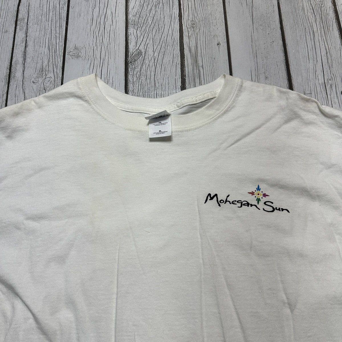 Gildan × Vintage Vintage Mohegan Sun tee Size US XL / EU 56 / 4 - 3 Thumbnail