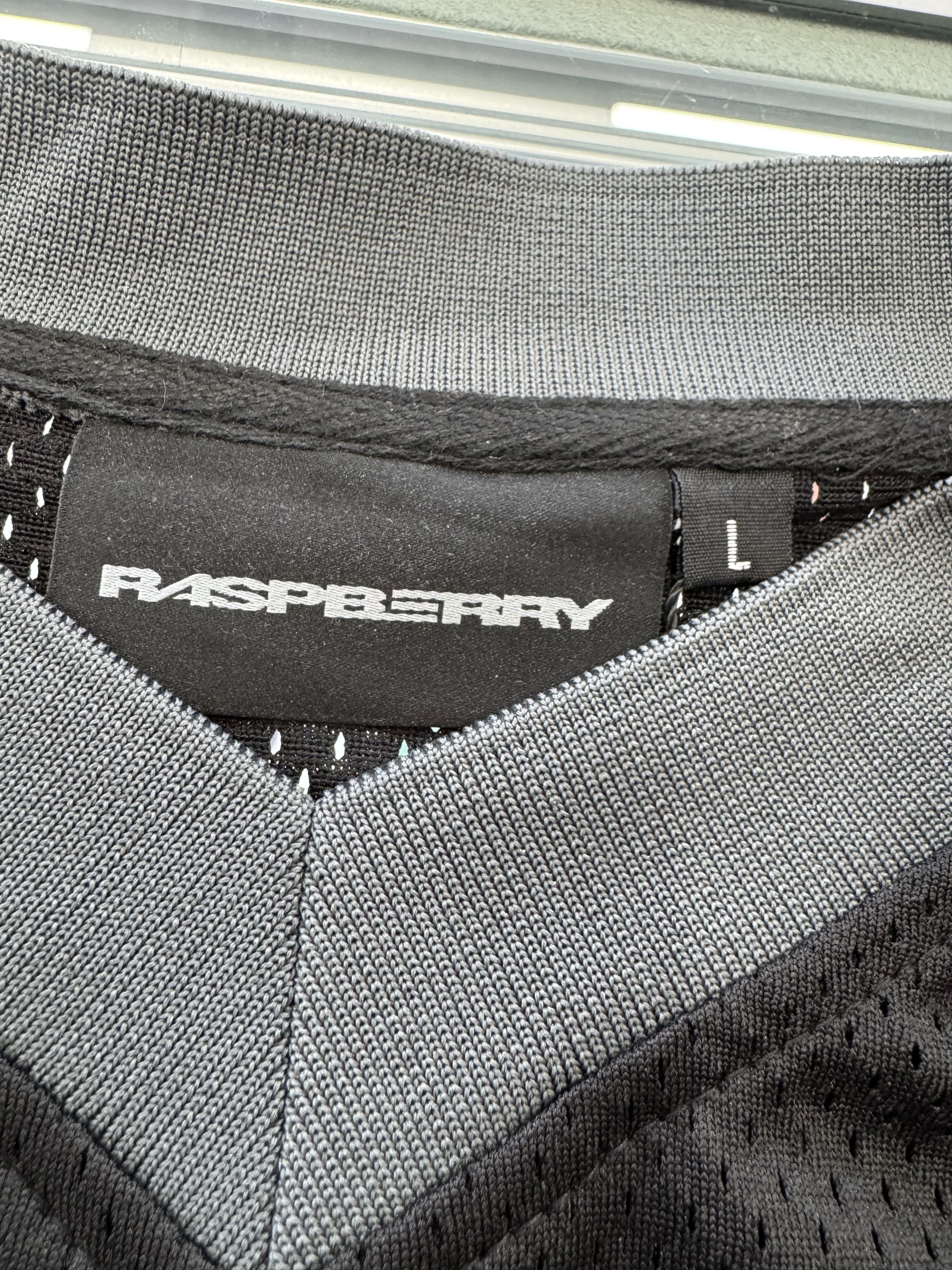 The GV Gallery GV Gallery Raspberry Hills Great Wall Jersey Black/Blue/Camo Size US M / EU 48-50 / 2 - 3 Thumbnail