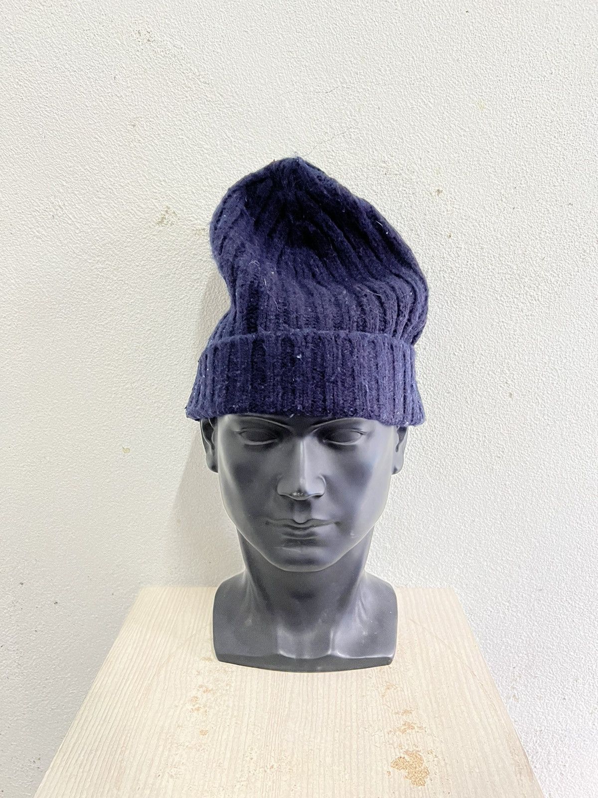 Uniqlo Uniqlo plain beanie Hat Size ONE SIZE - 2 Thumbnail