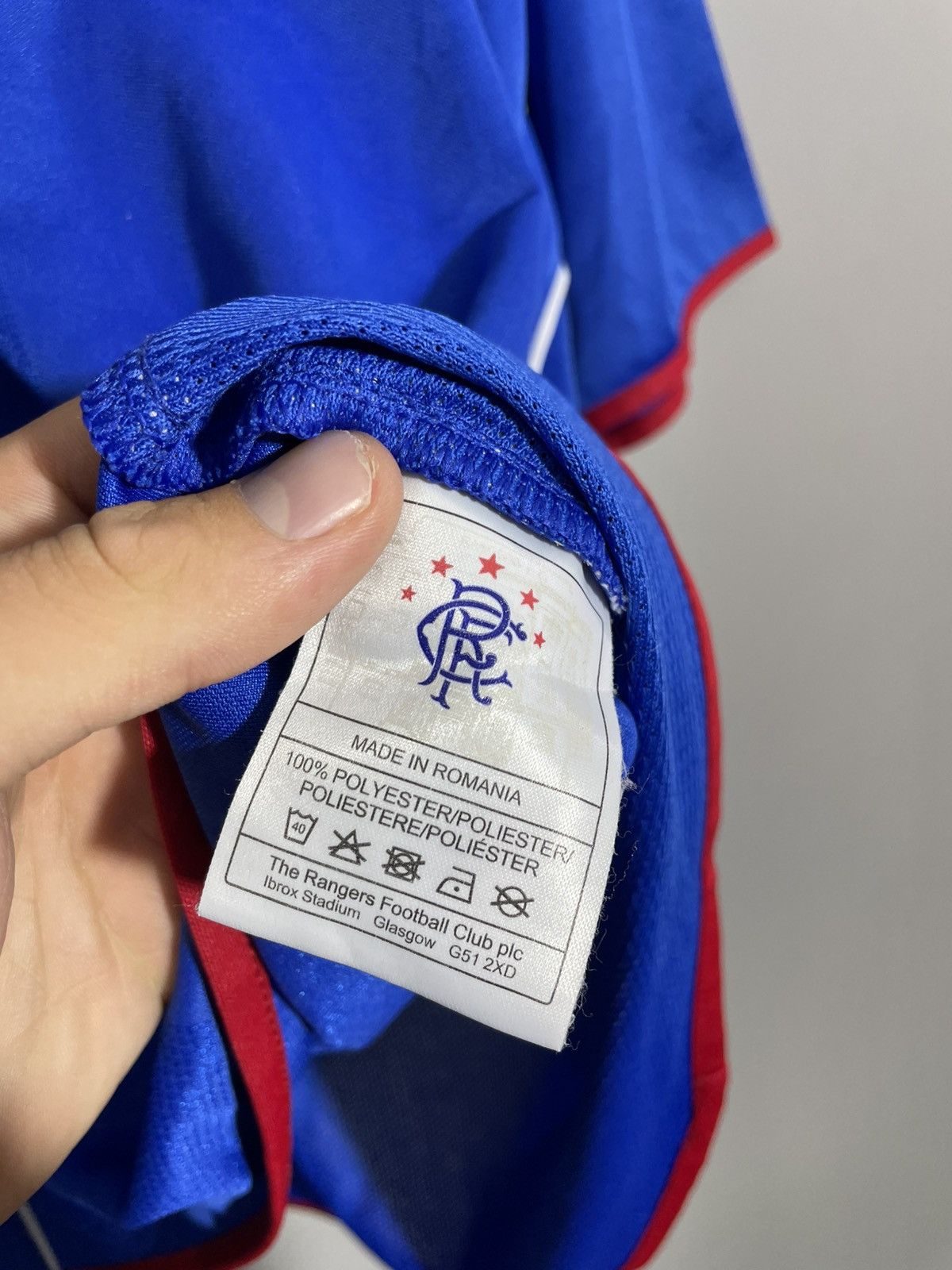 Umbro Vintage Umbro Rangers Glasgow 2005/2006 soccer jersey Size US XXL / EU 58 / 5 - 8 Thumbnail