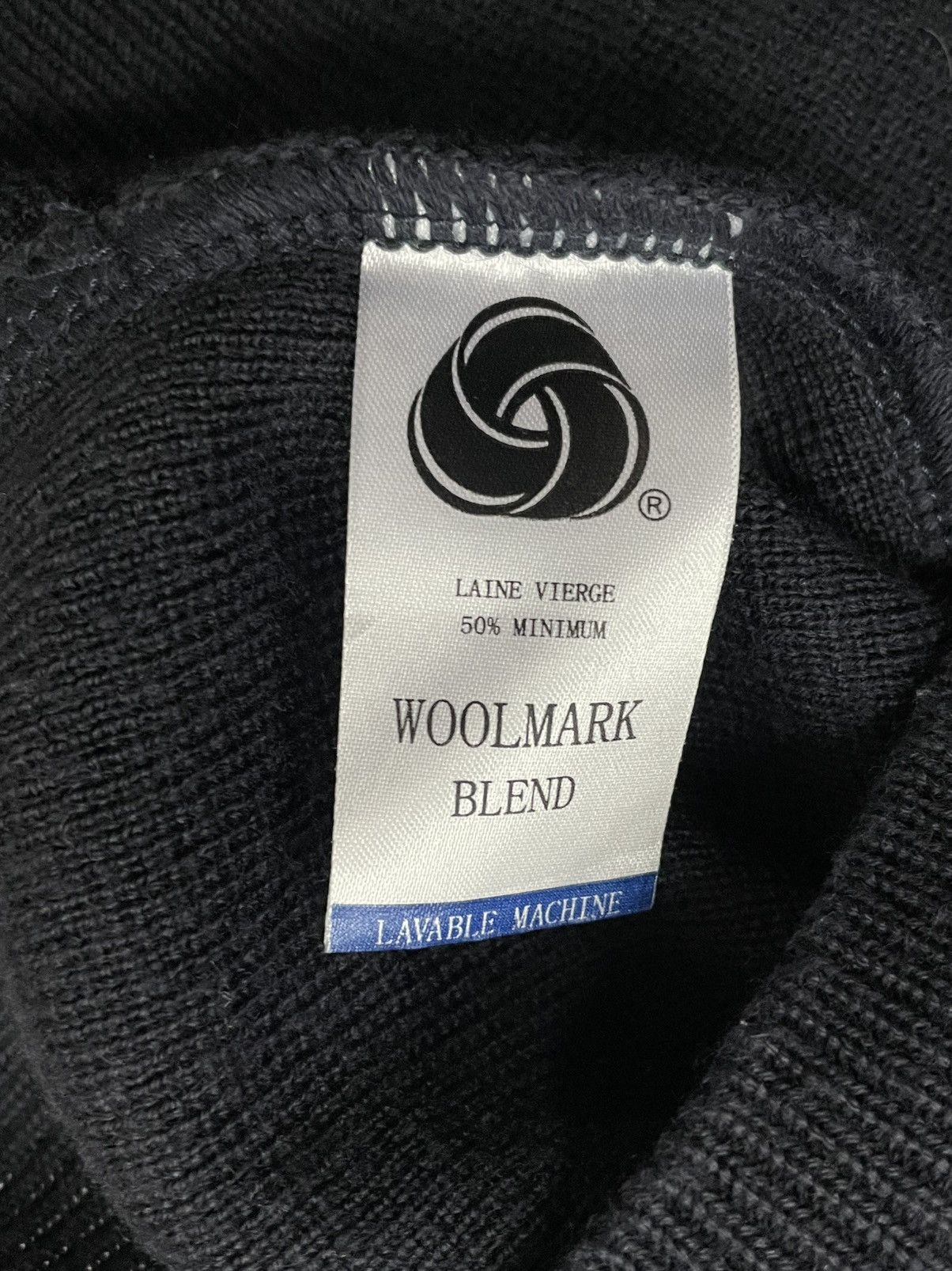 Lacoste Vintage Lacoste Navy Wool Knit Sweater Size US XL / EU 56 / 4 - 6 Thumbnail