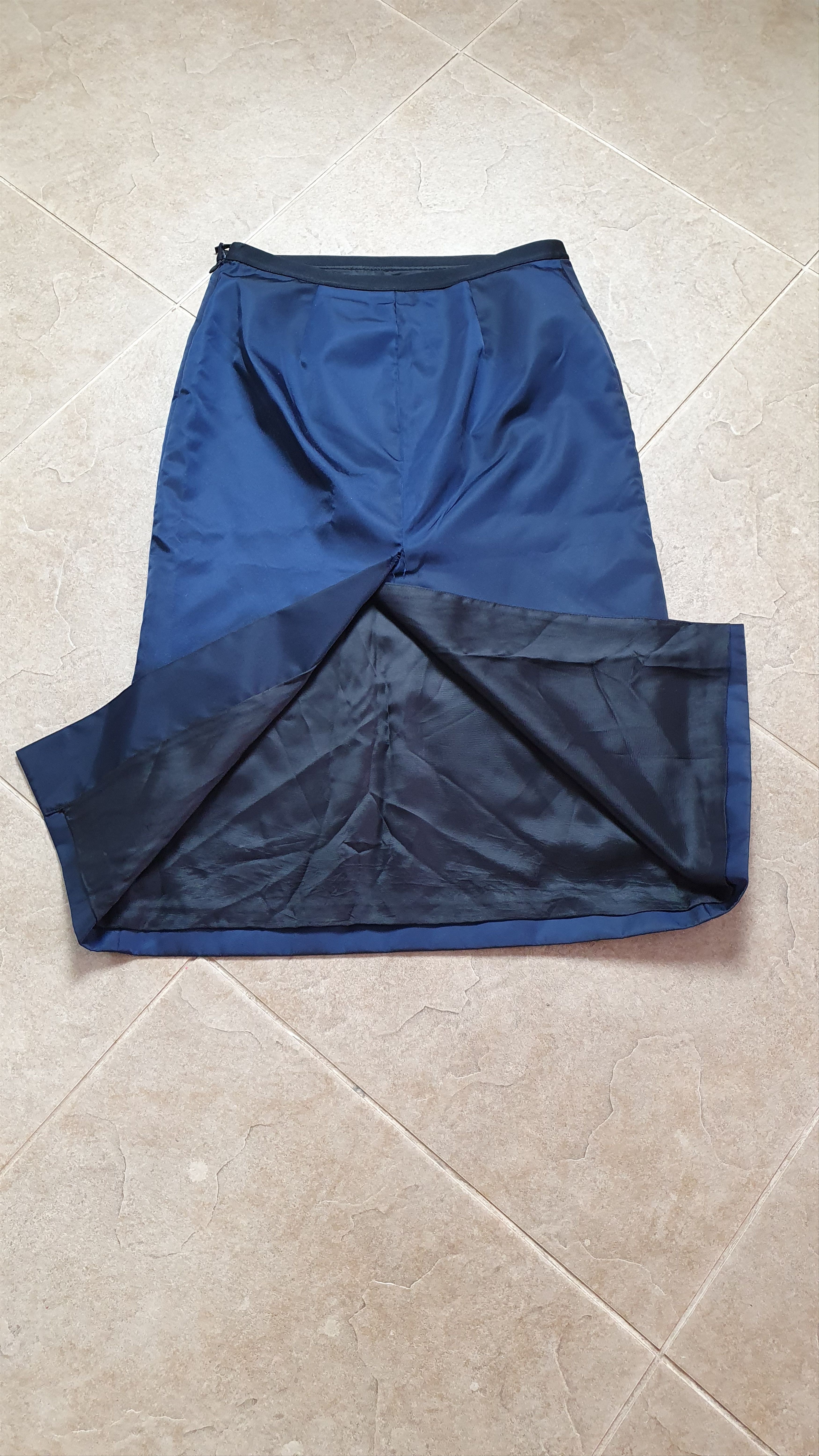 Prada Vintage women's re-nylon skirt PRADA blue skirt size 38 Size 38" / US 16 / IT 52 - 22 Thumbnail