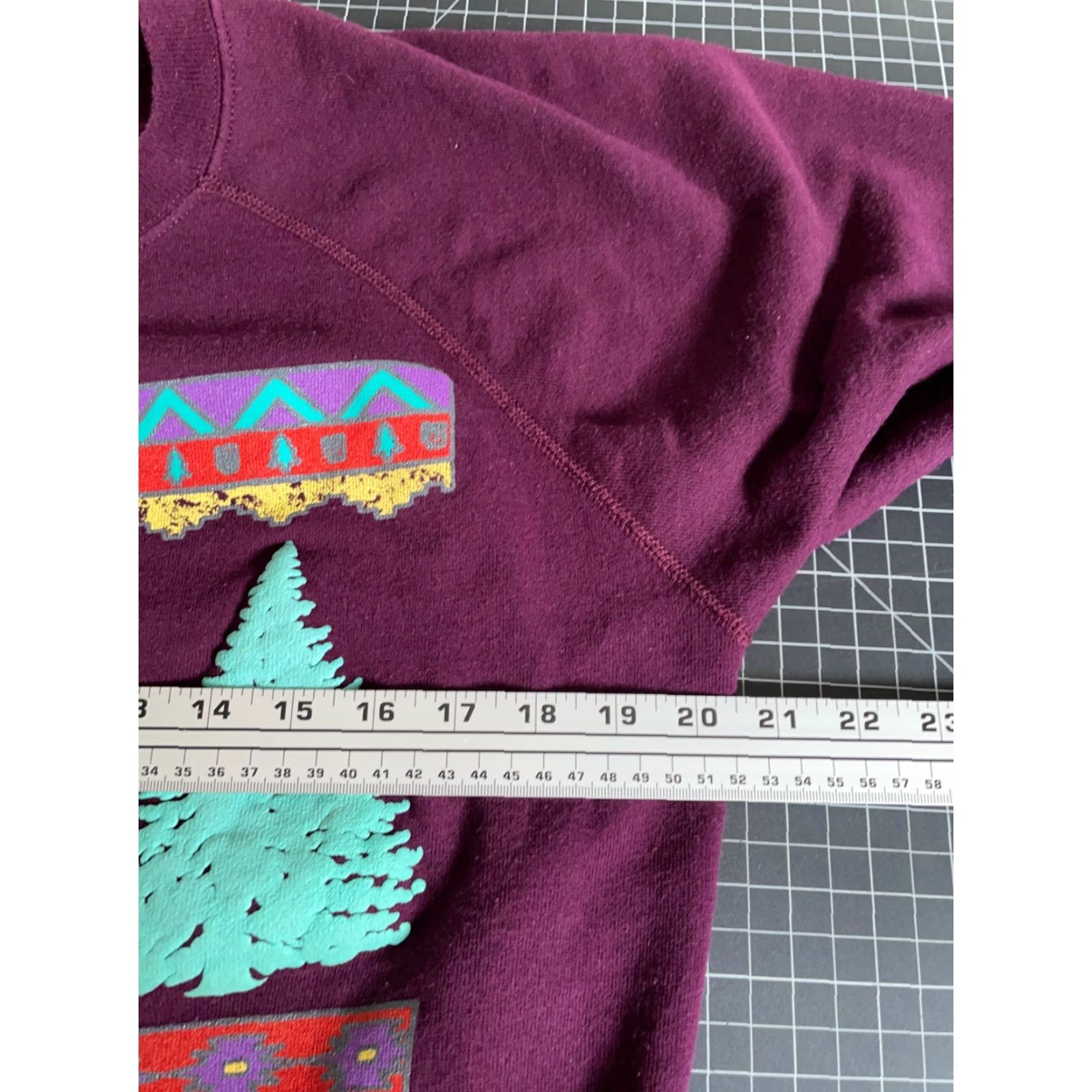 Hanes VINTAGE Hanes Sweatshirt 90s Michigan Festival of Pines Adult Medium Purple Cotton-Polyester Crew Neck Pullover Graphic Print Raglan Sleeve Men Mens Size US M / EU 48-50 / 2 - 5 Thumbnail