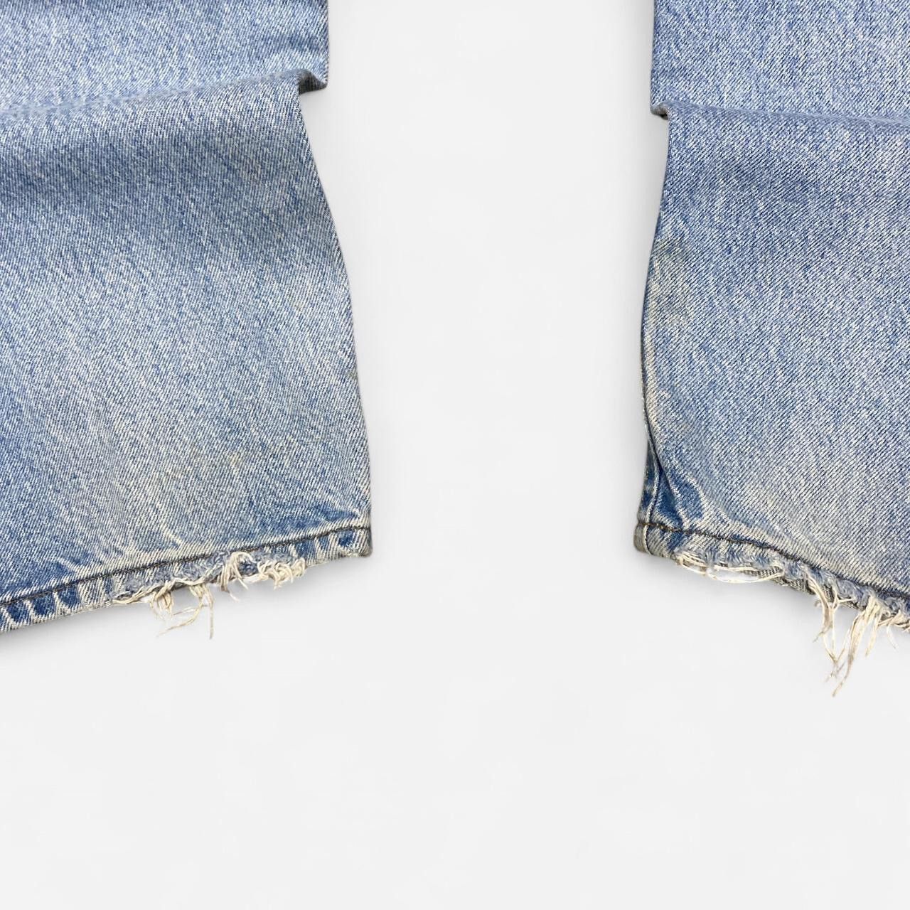 Carhartt Vintage carhartt light washed denim distressed jeans Size US 36 / EU 52 - 7 Thumbnail
