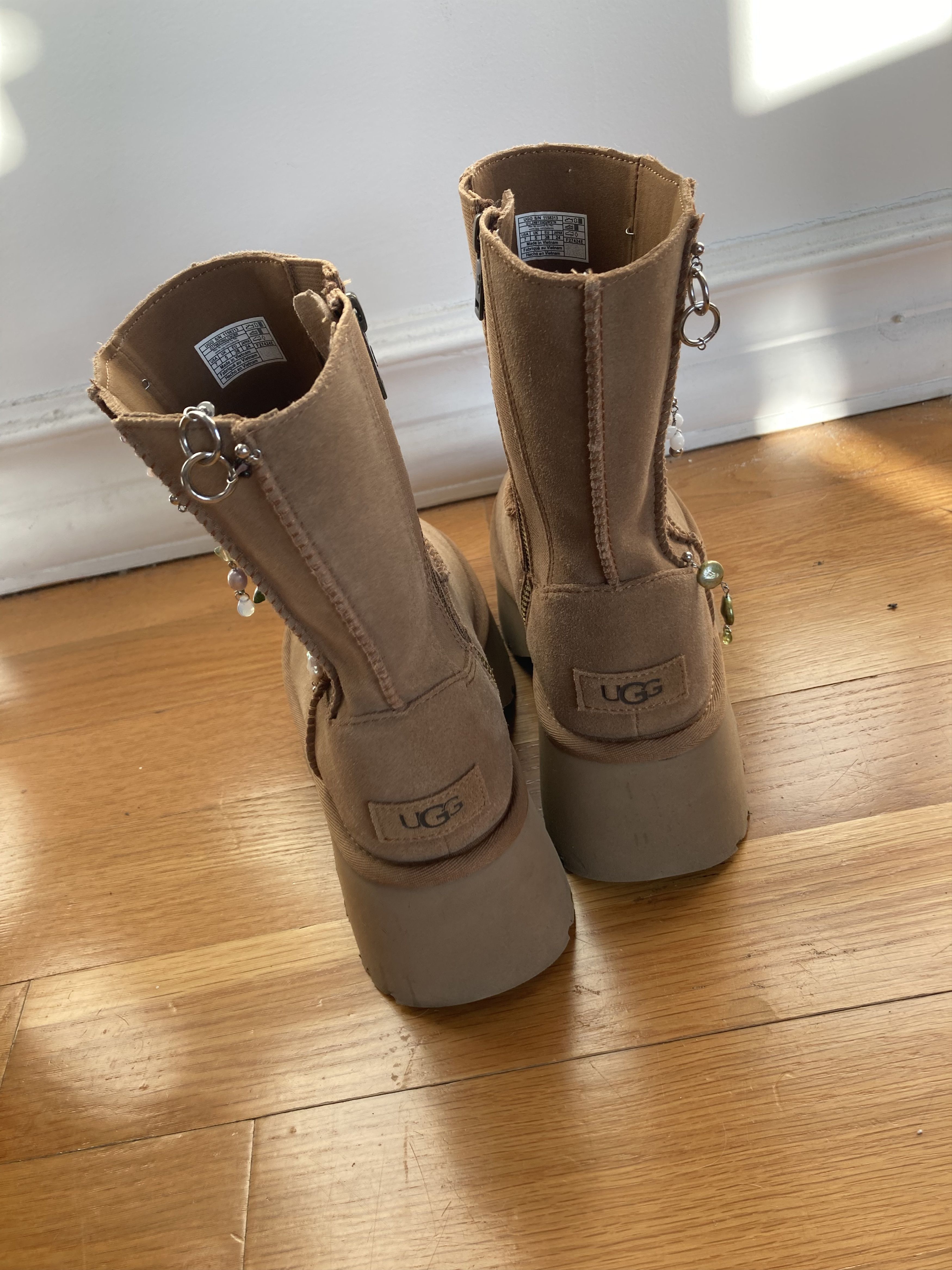 Ugg UGG Platform Mini Boots Tan Suede Custom Beaded Zip Size 7 Size US 7 / IT 37 - 2 Thumbnail