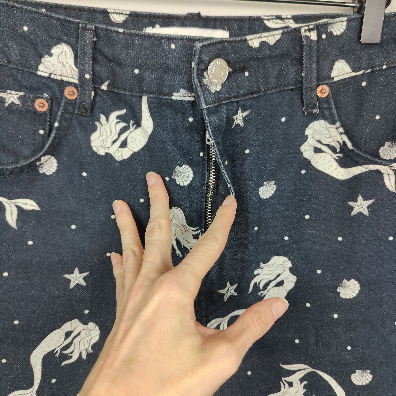 Zara Zara The Trevor Jeans Womens 6 Black Mermaid Print Straight Size 28" / US 6 / IT 42 - 3 Thumbnail
