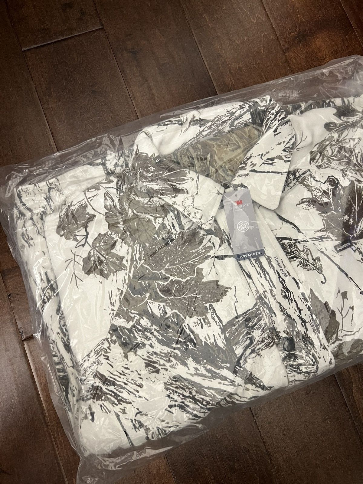 Supreme Supreme SS24 RealTree Camo Reversible Work Jacket Size XL Size US XL / EU 56 / 4 - 2 Thumbnail