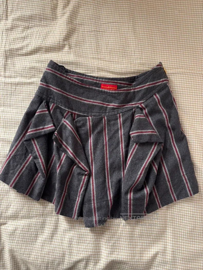 Vivienne Westwood Vivienne Westwood size 3 Rare Gray Red and White Wool Strip Size 24" / US 00 / IT 34 - 1 Thumbnail
