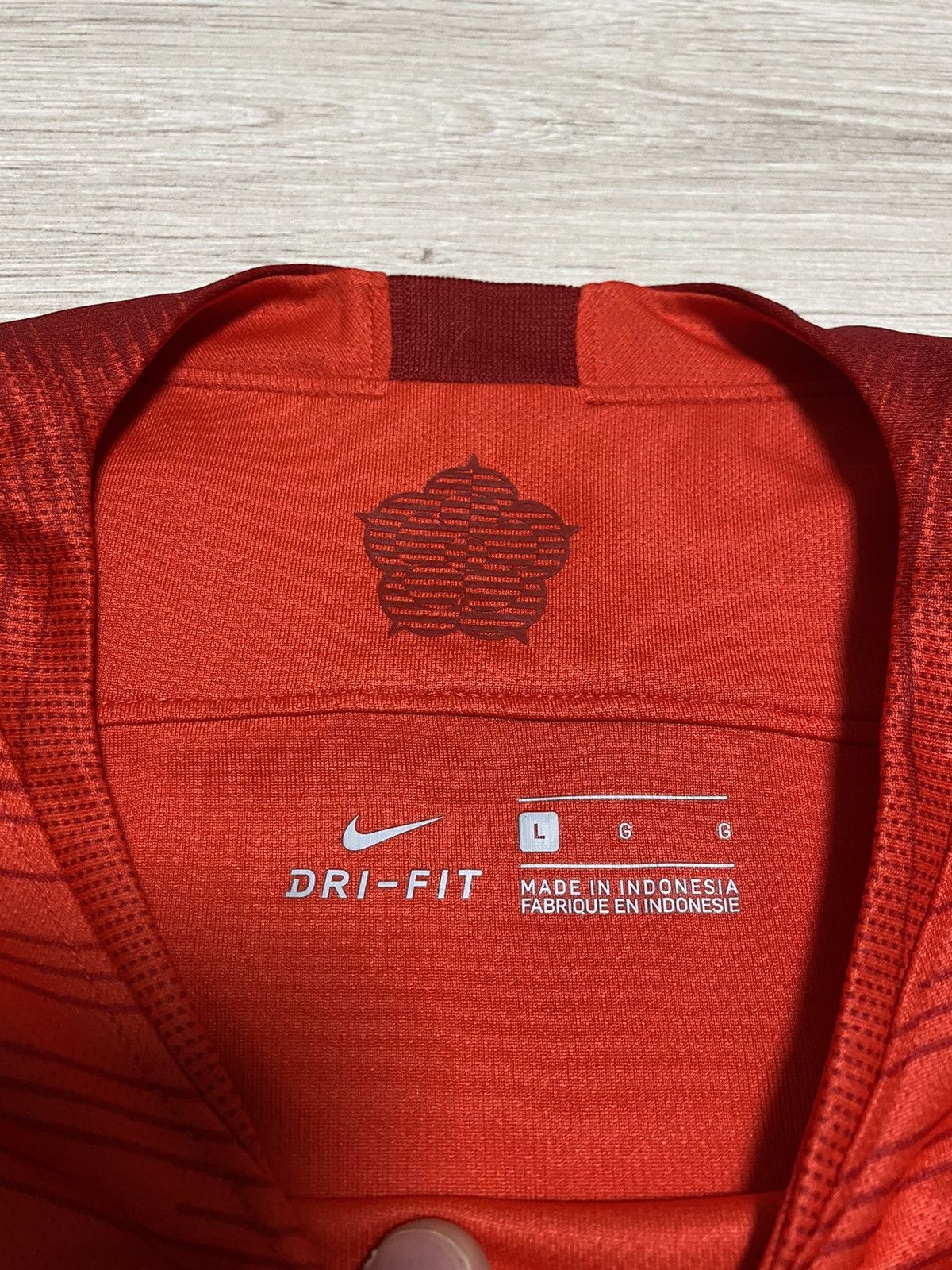 Nike Nike Jersey National Team England 2018 Home shirt size L Size US L / EU 52-54 / 3 - 4 Thumbnail