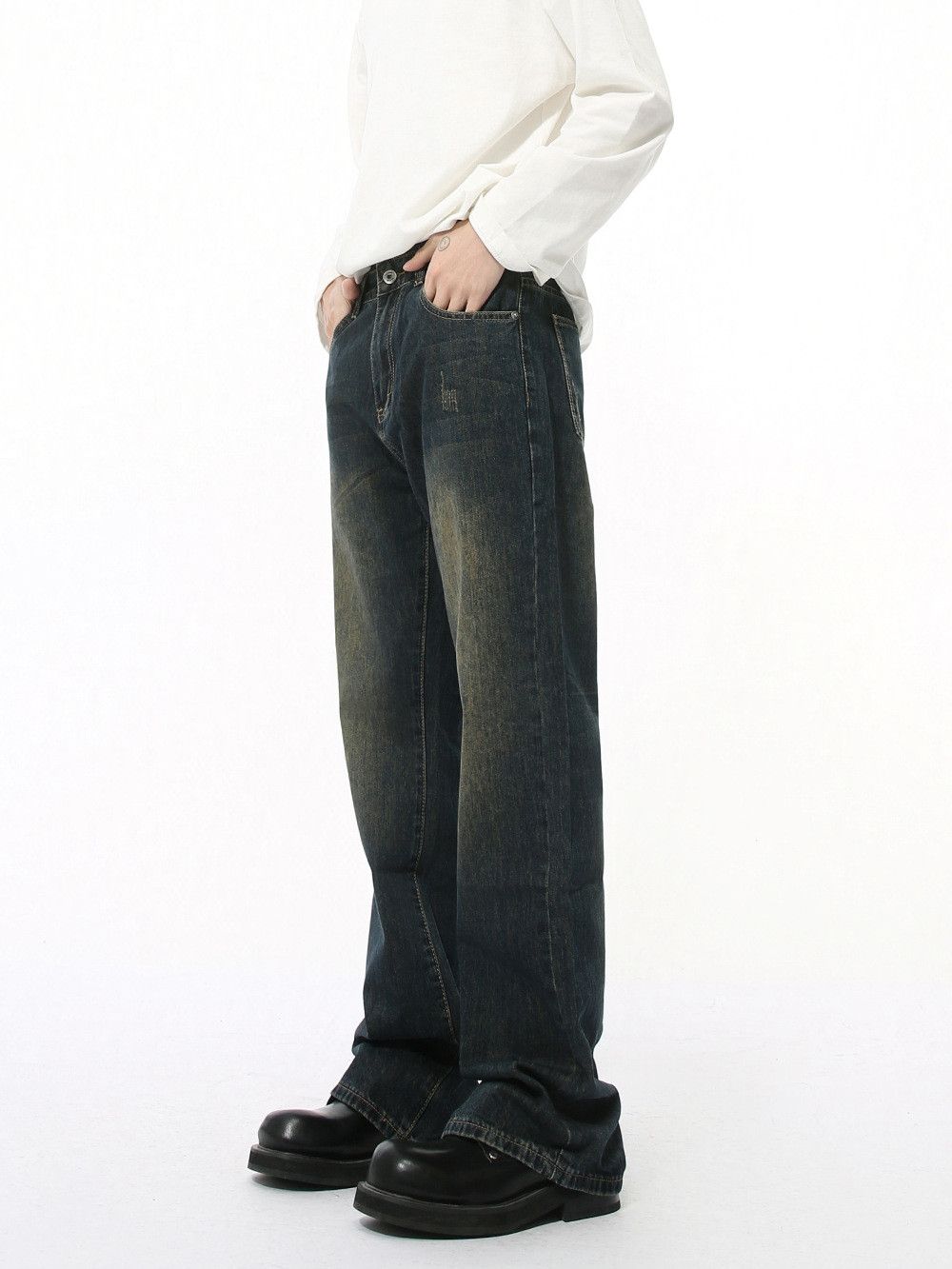 Vintage Men's American Retro Distressed Flared Jeans Size US 32 / EU 48 - 4 Thumbnail