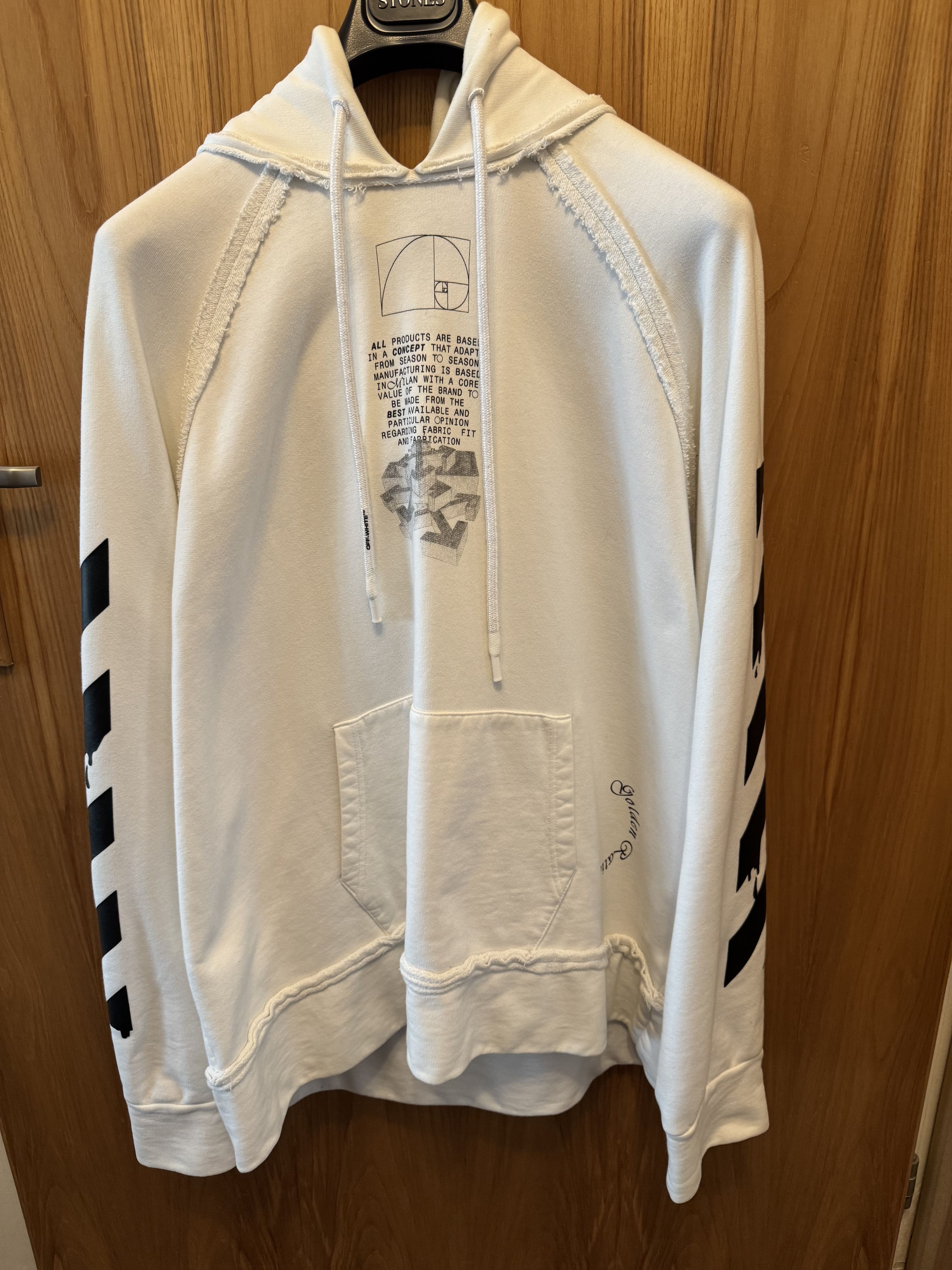 Off-White Off White Dripping arrows golden ratio Size US M / EU 48-50 / 2 - 1 Thumbnail