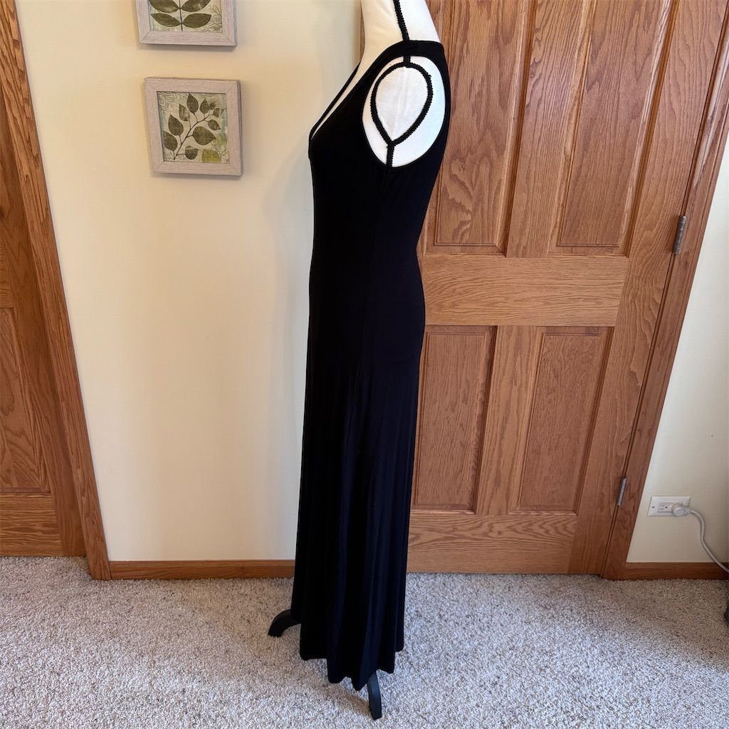 Shein Shein Women's Black Sleeveless V-Neck Maxi Dress Size S 4 Size S / US 4 / IT 40 - 4 Thumbnail