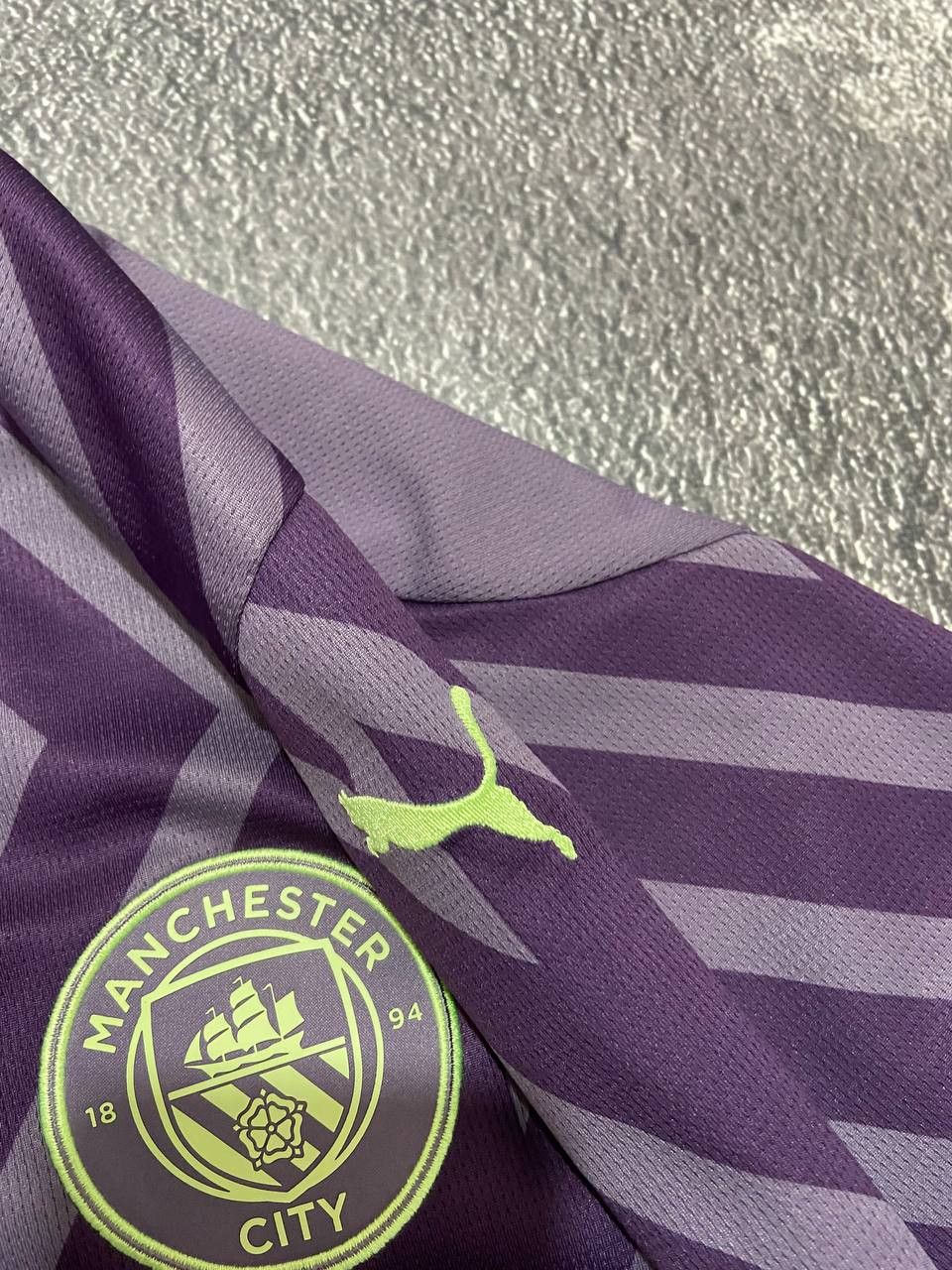 Puma Puma Manchester City 2022 jersey Size US XXL / EU 58 / 5 - 7 Thumbnail