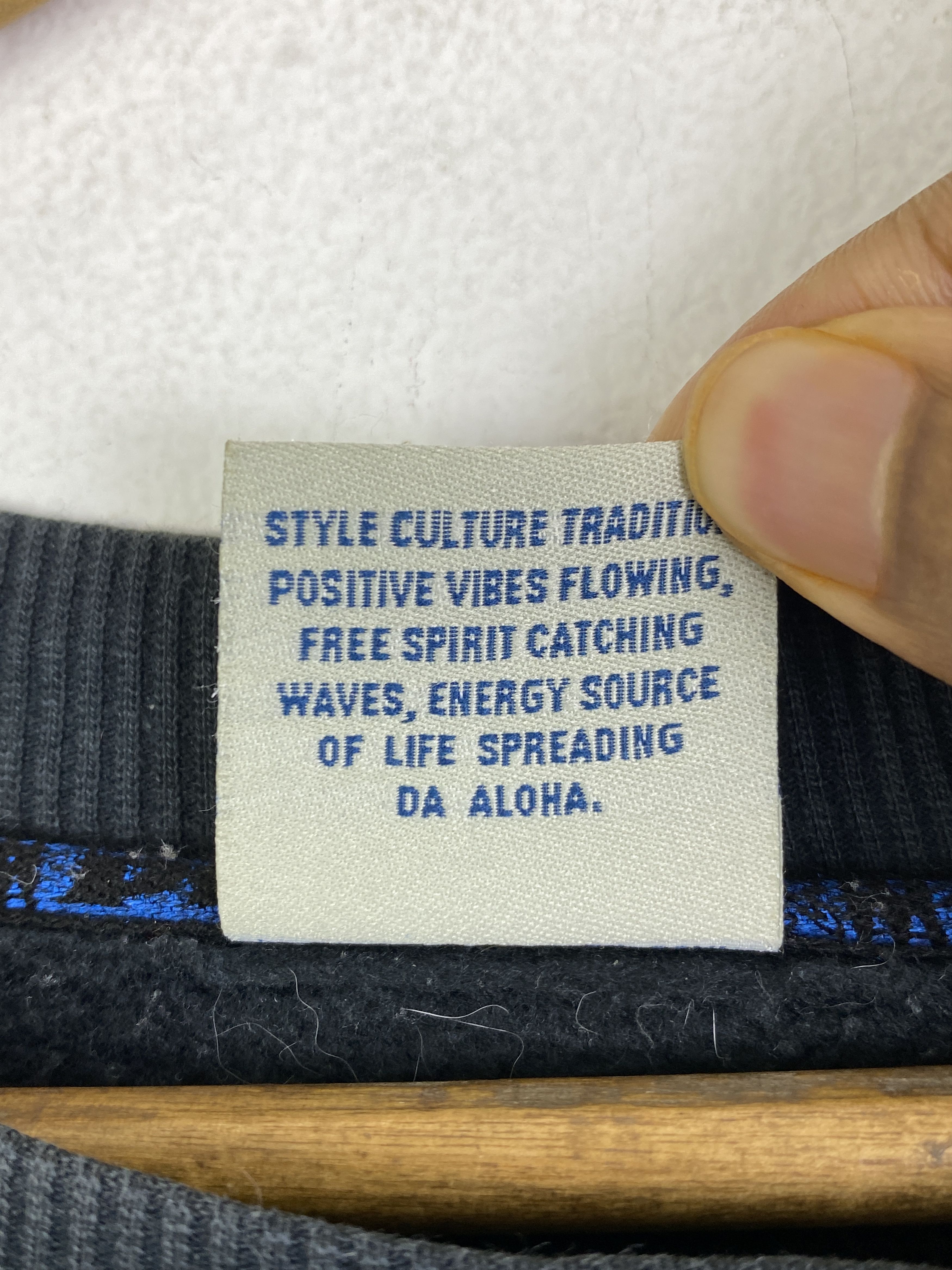 Vintage Vintage Piko Hawaii Backhit Wording Sweatshirt SH0307 Size US XL / EU 56 / 4 - 6 Thumbnail