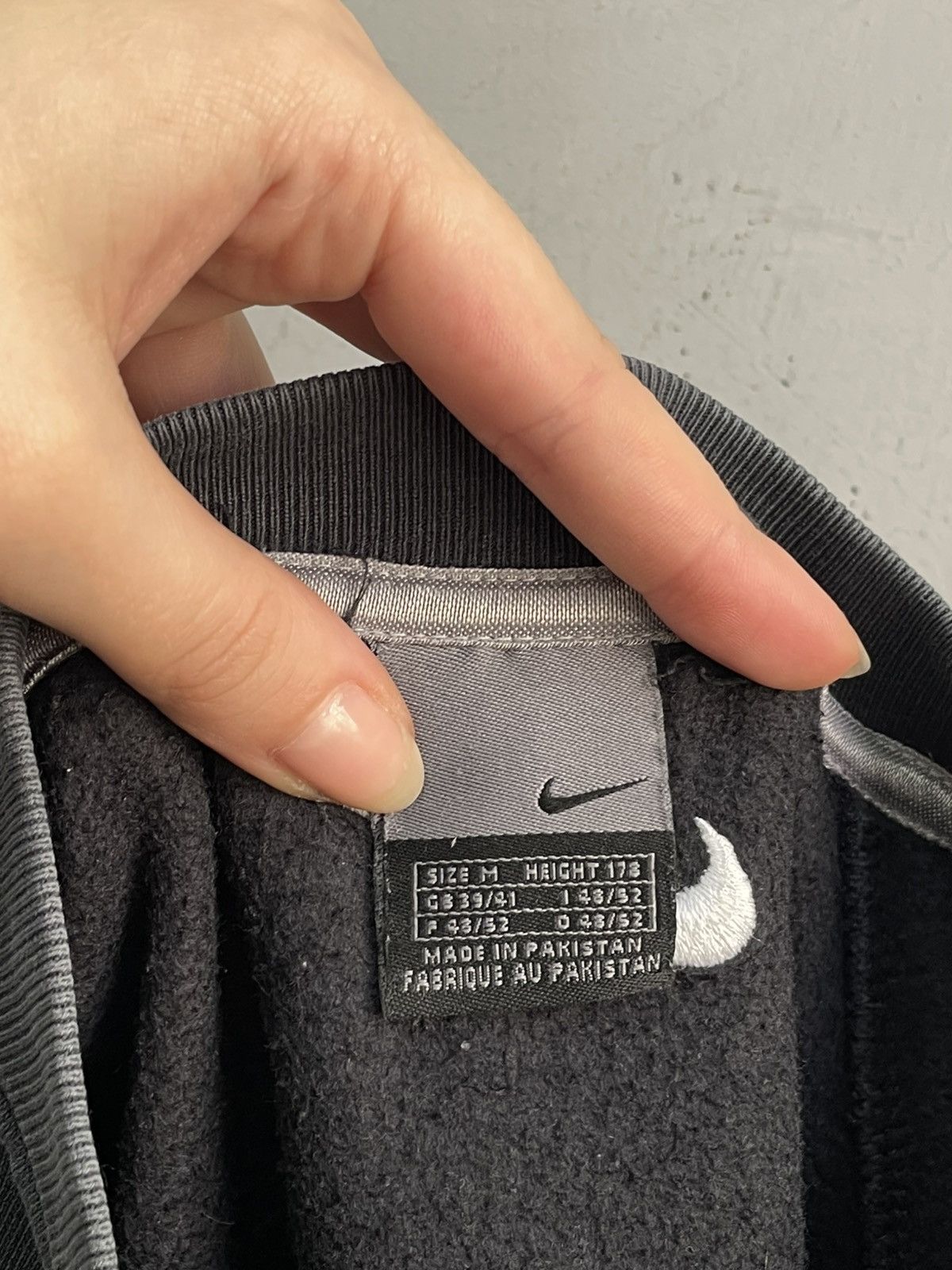 Nike Nike retro casual centr logo mini swoosh washed sweatshirt Size US M / EU 48-50 / 2 - 11 Thumbnail