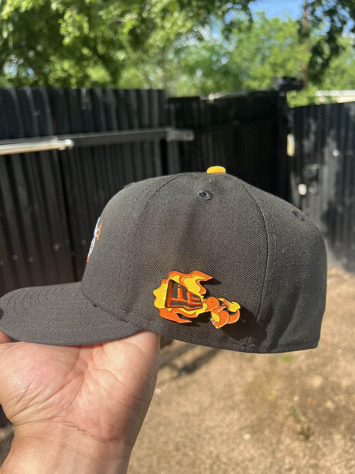 New Era Houston Astros “Blasting Bandit” Fitted ( 7 1/4 ) ❗️ Size ONE SIZE - 3 Thumbnail