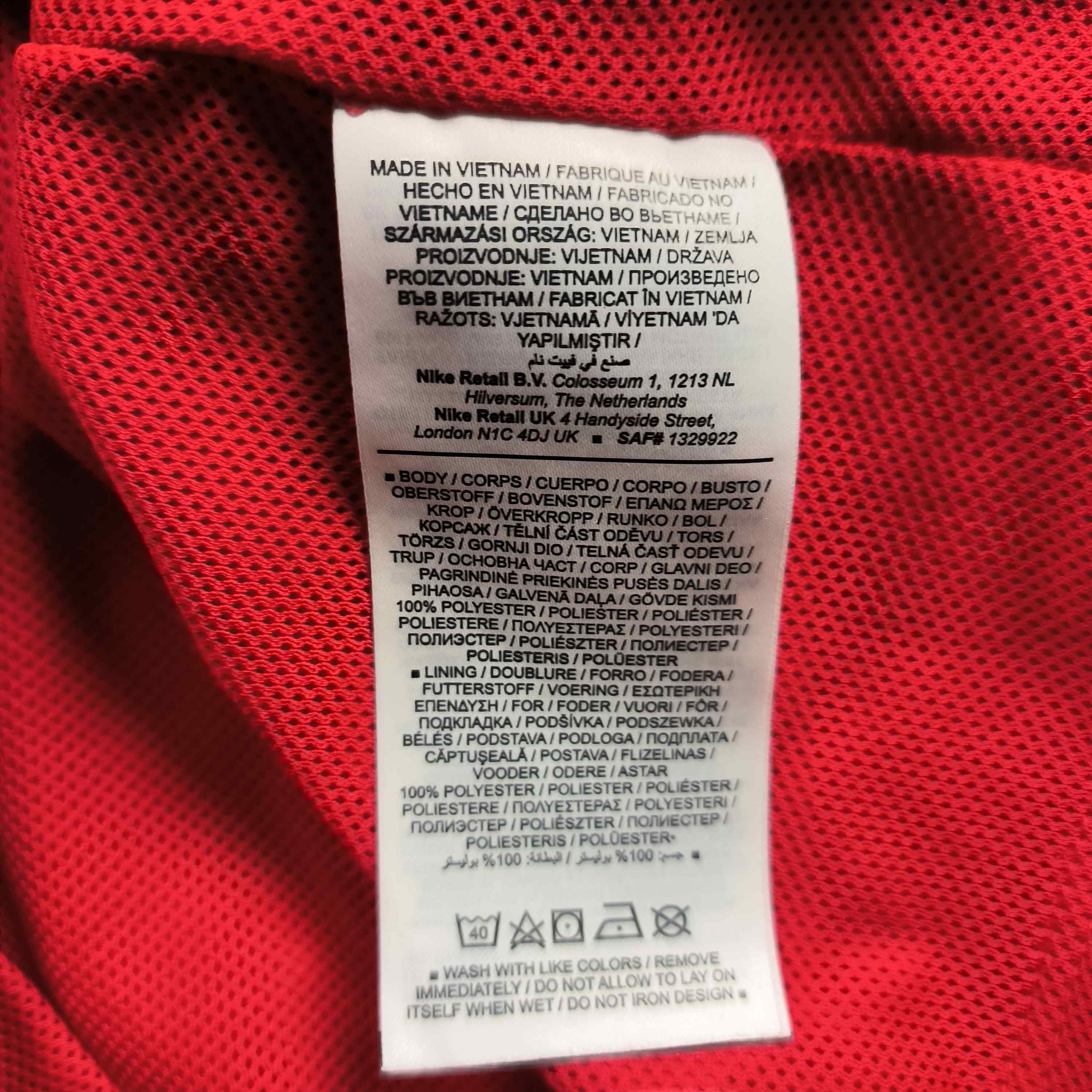 Nike Sunderland 2023-24 Nike track top size L Size US L / EU 52-54 / 3 - 5 Thumbnail