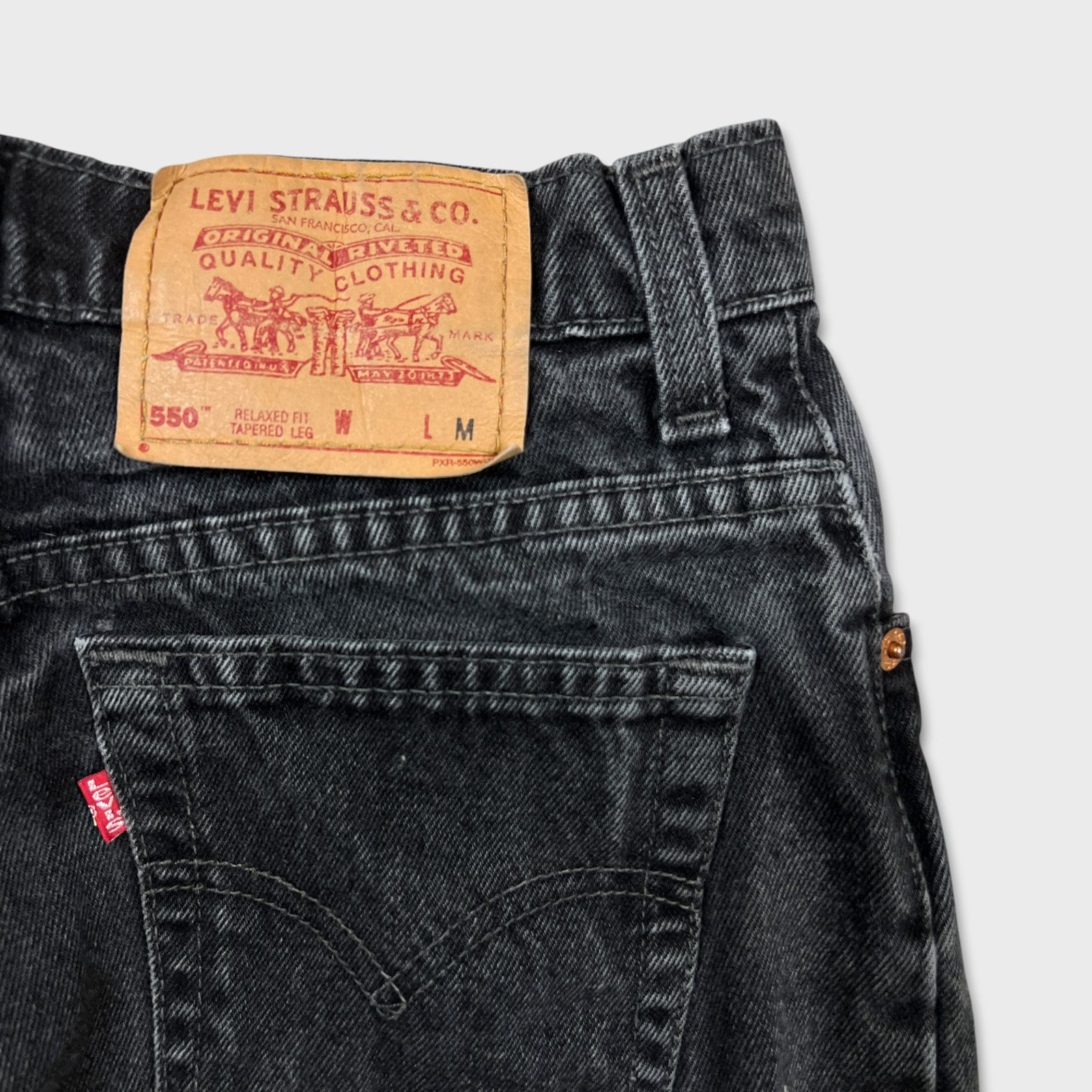 Levi's × Vintage Vintage Levi's 550 Jeans 27x30 Relaxed Fit Tapered 90s Denim Size 27" / US 4 / IT 40 - 7 Thumbnail